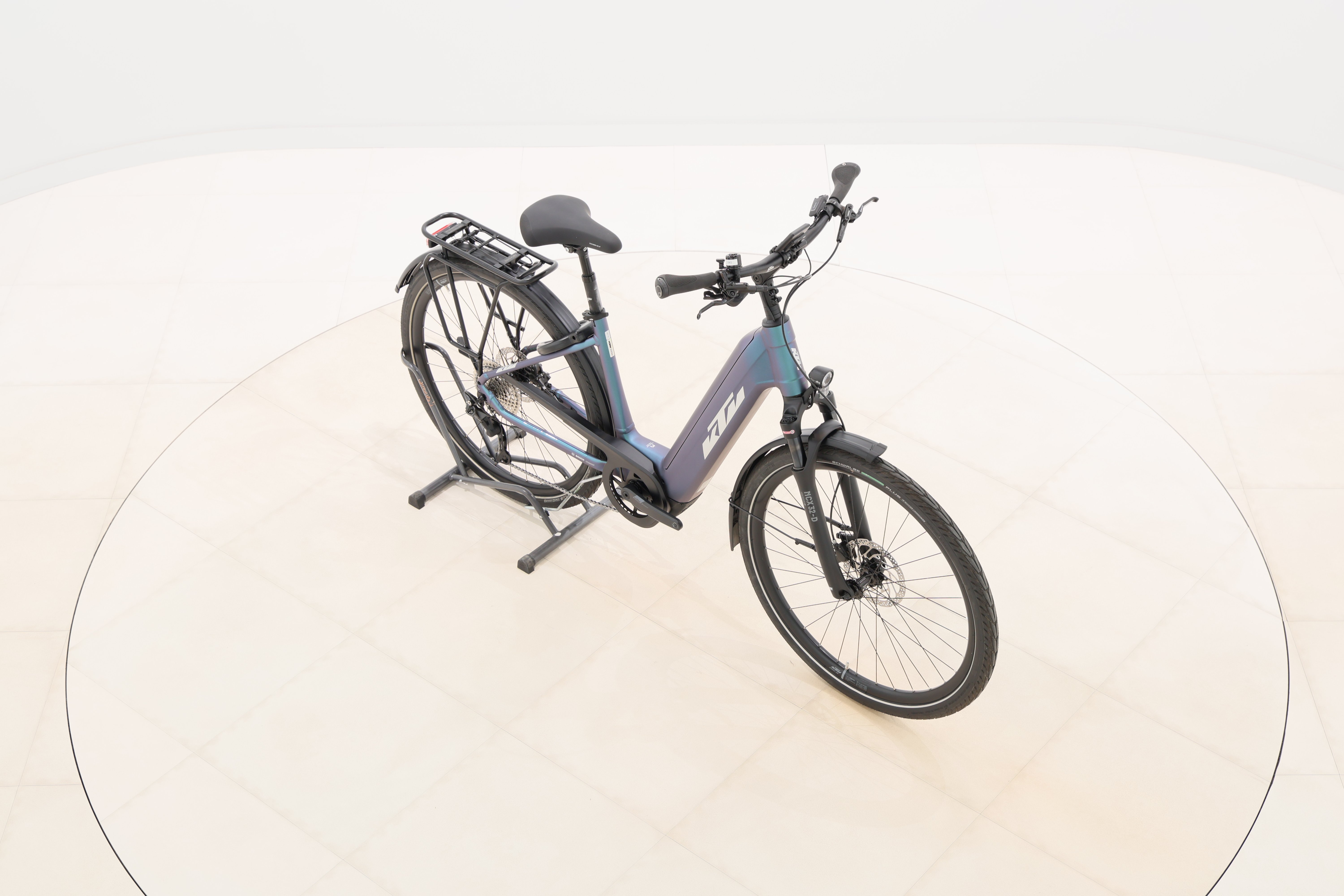ce433058-dcd9-408d-aeae-c30da928f493