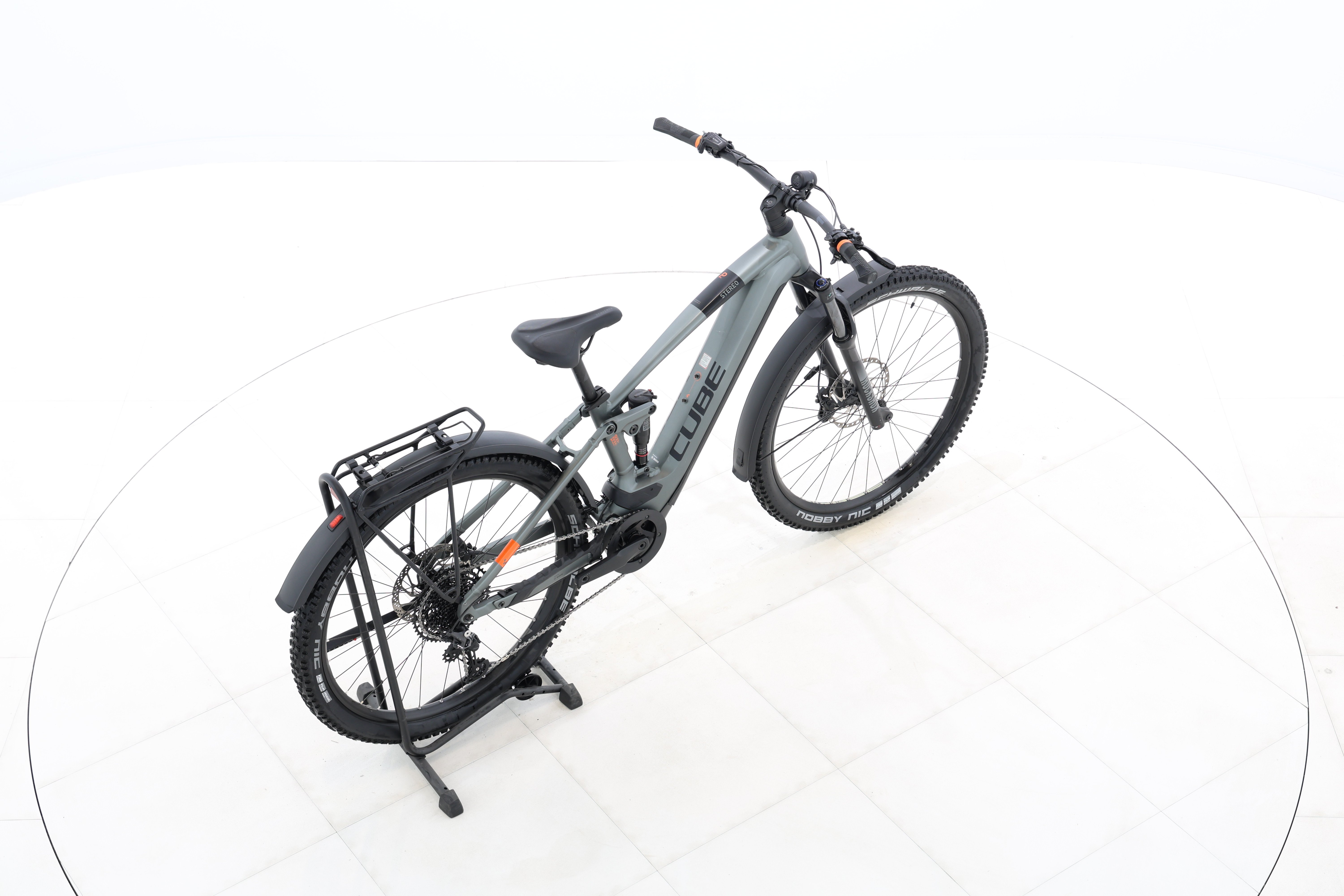 ff035423-f70e-4e3c-86be-5e17808efad3