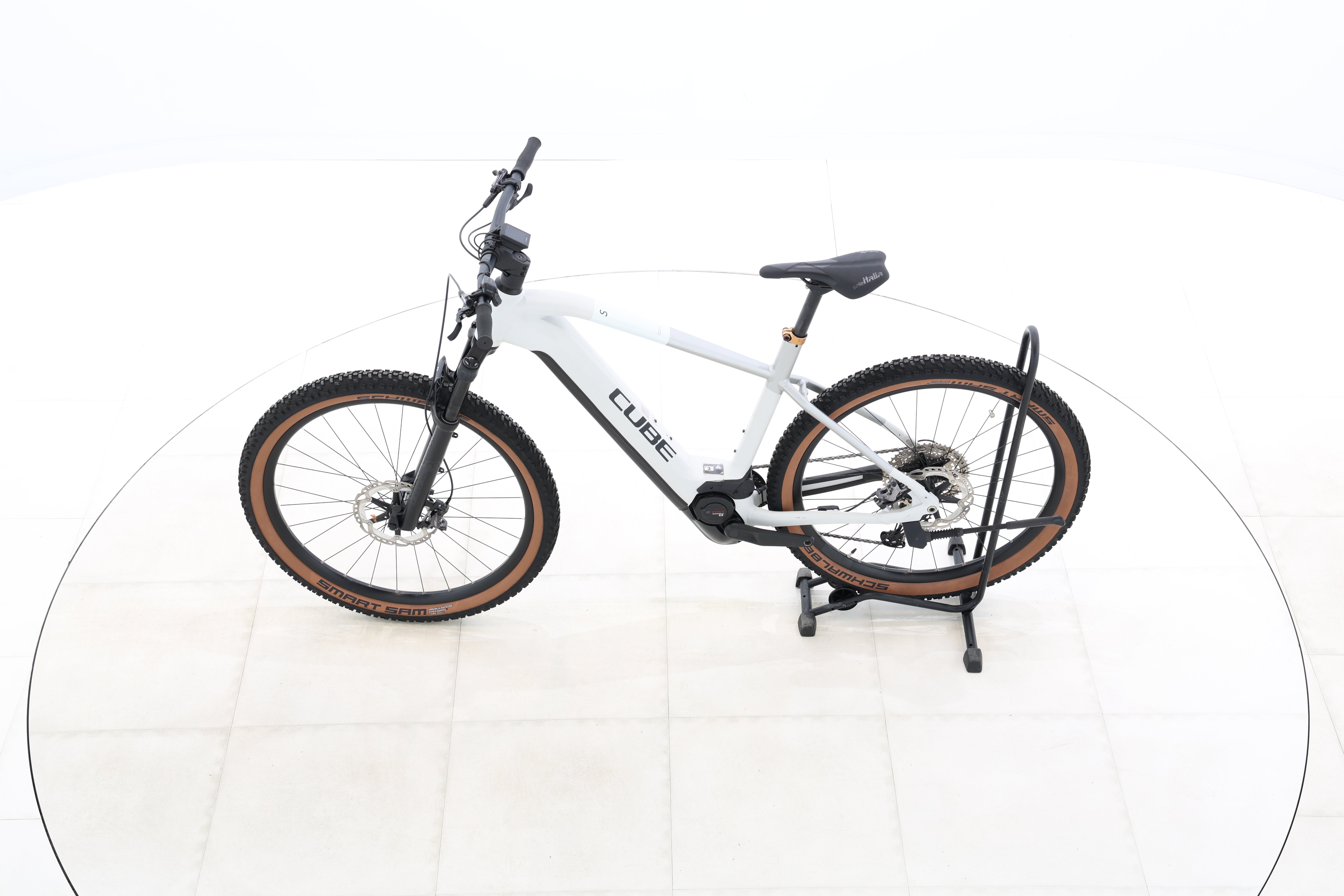 4d16034e-845b-4464-9ac8-71386a934845