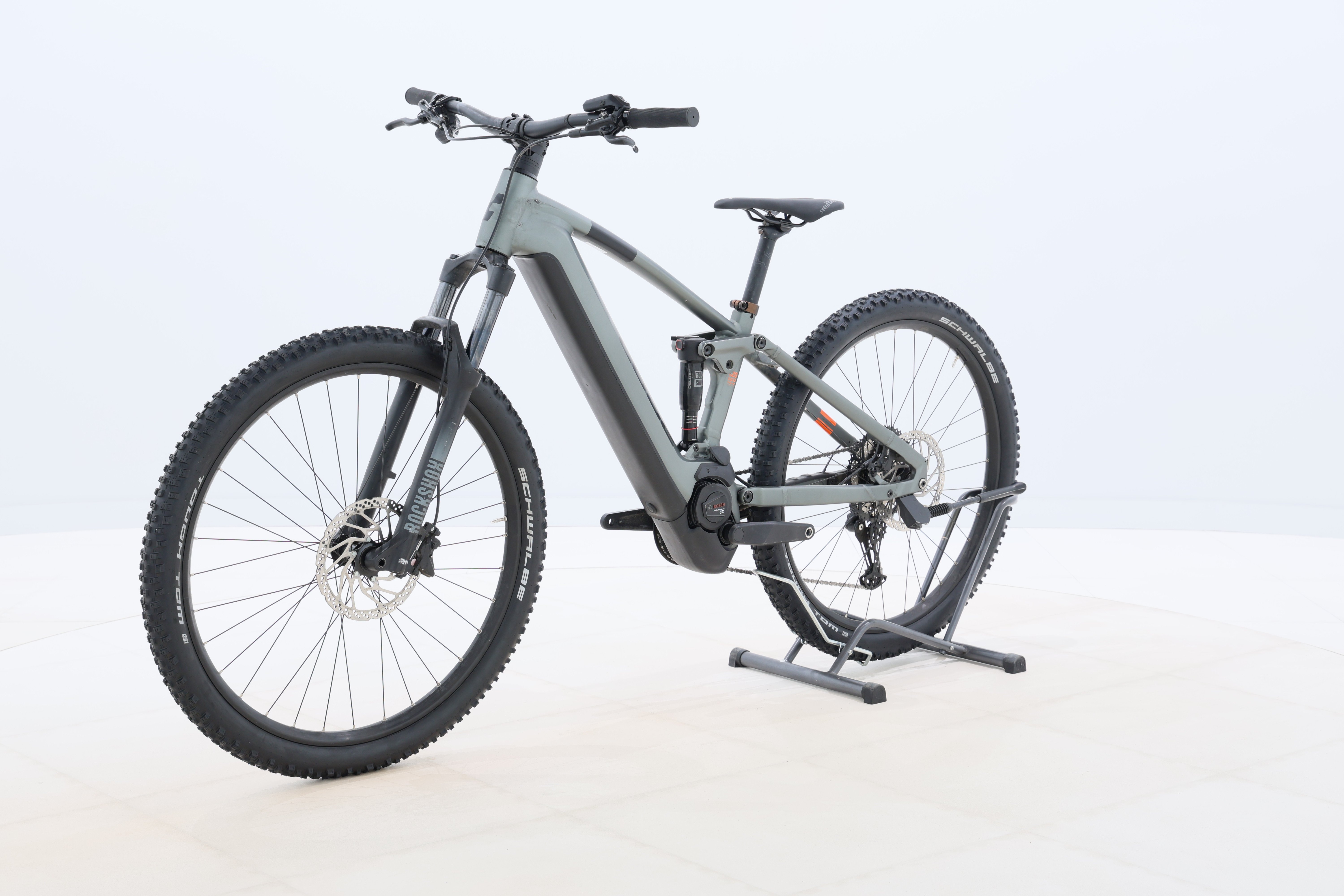 c242e9f5-5989-4348-a67b-4810be33f2b5