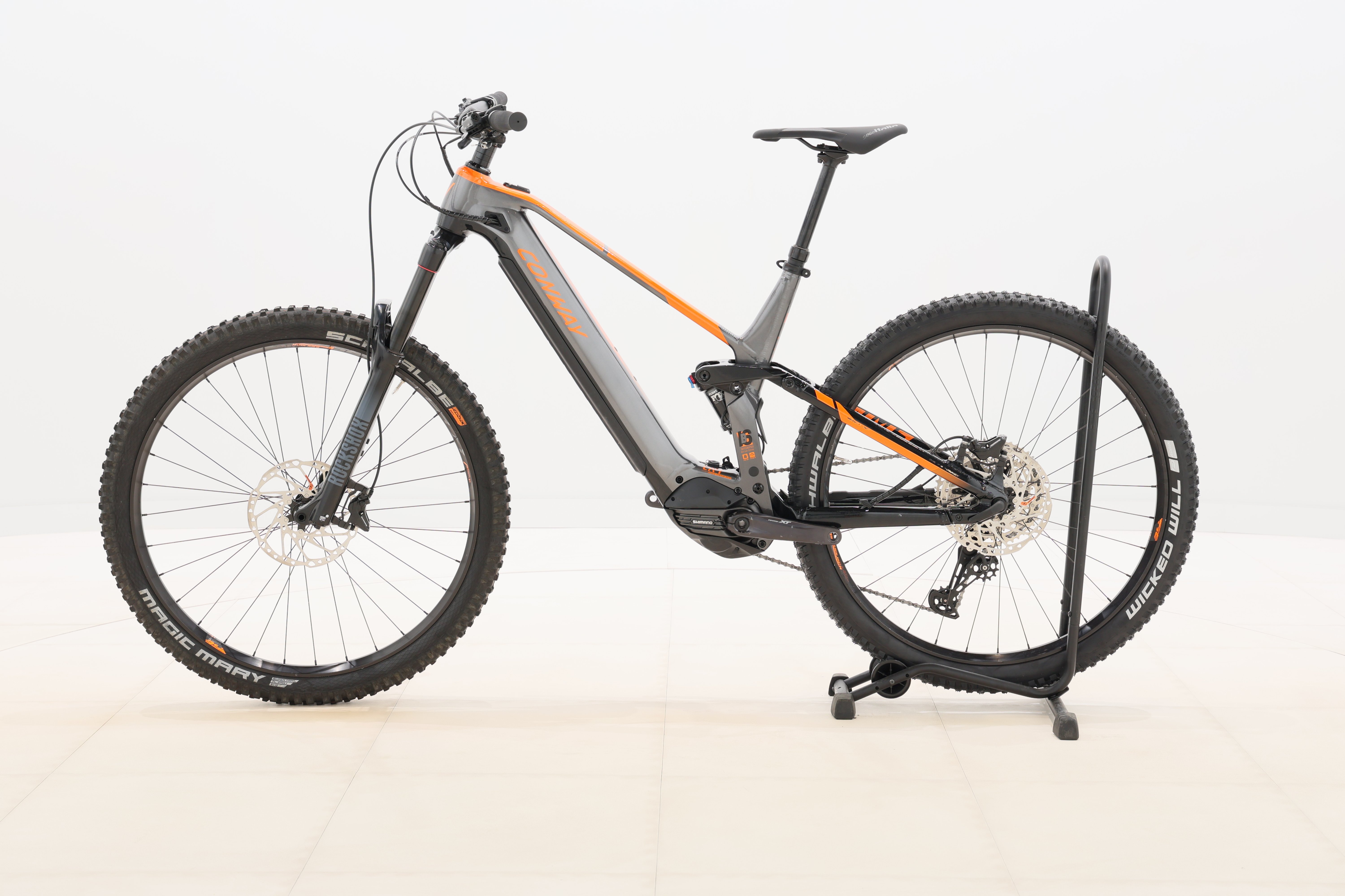 af5654d9-cfa0-4665-ae11-d6328b9ec6a9