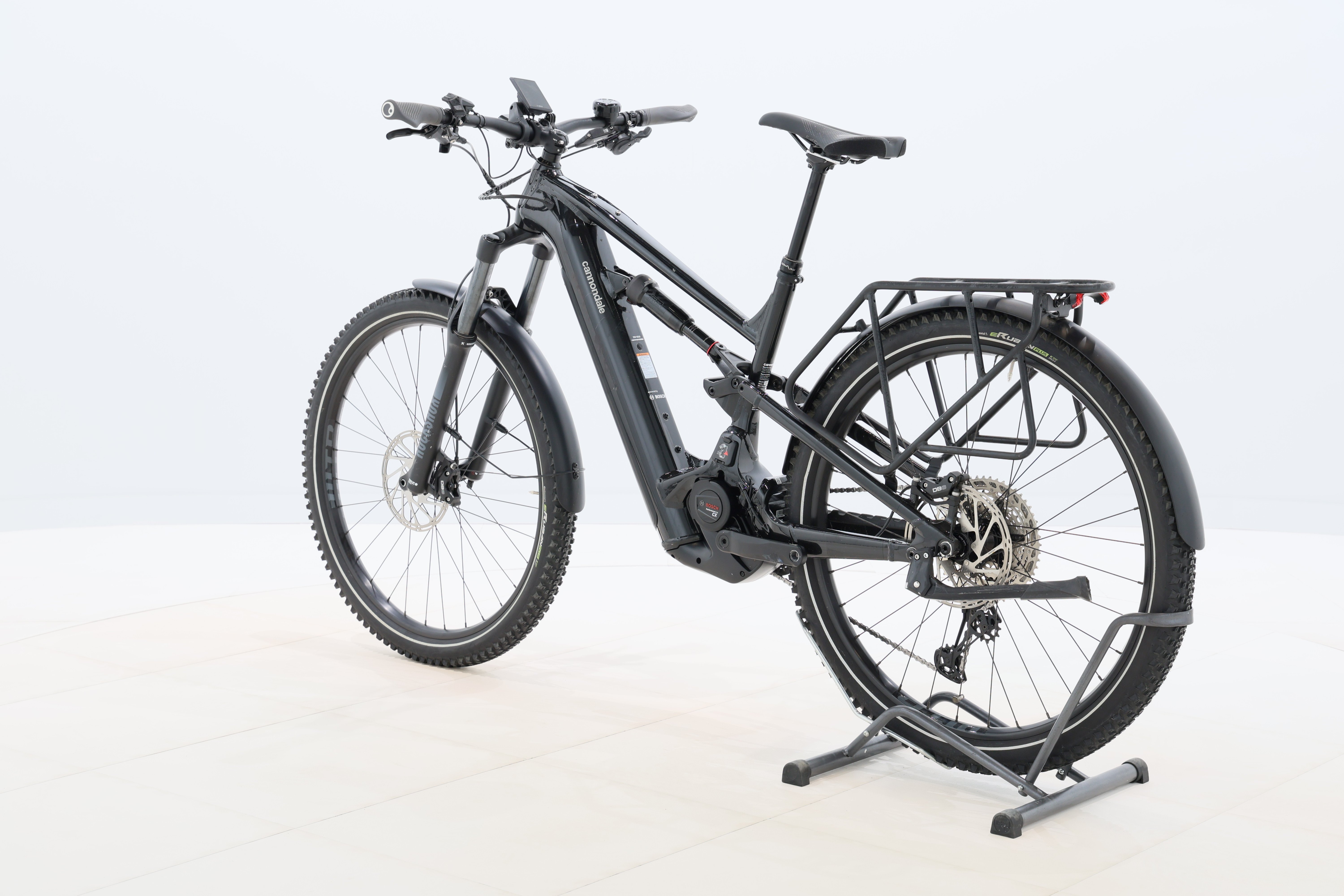 1638dc9b-9879-43c6-a89d-dab60c03b0e9