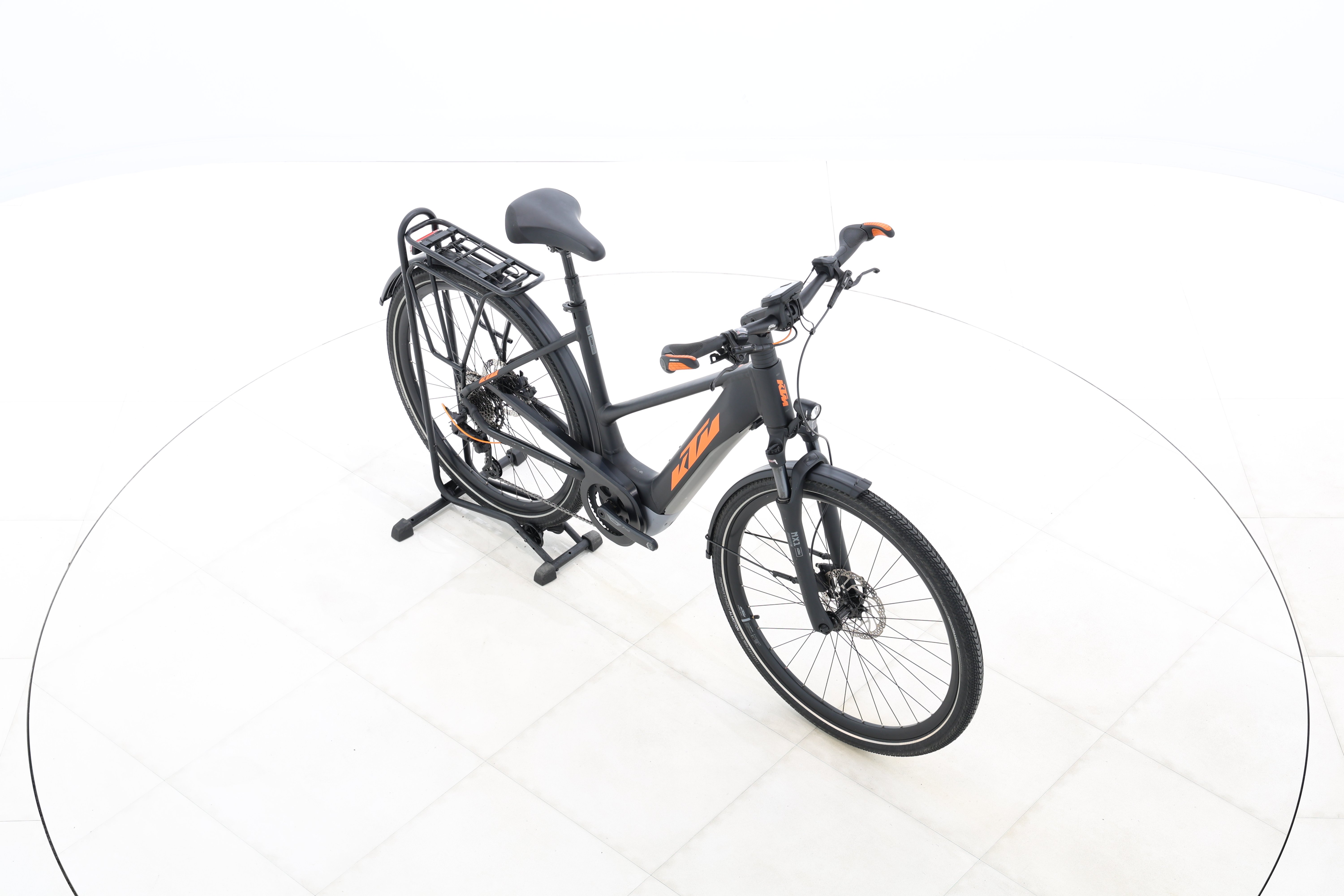 378c981b-d5d0-4d1f-b6c1-2ae380e8747c