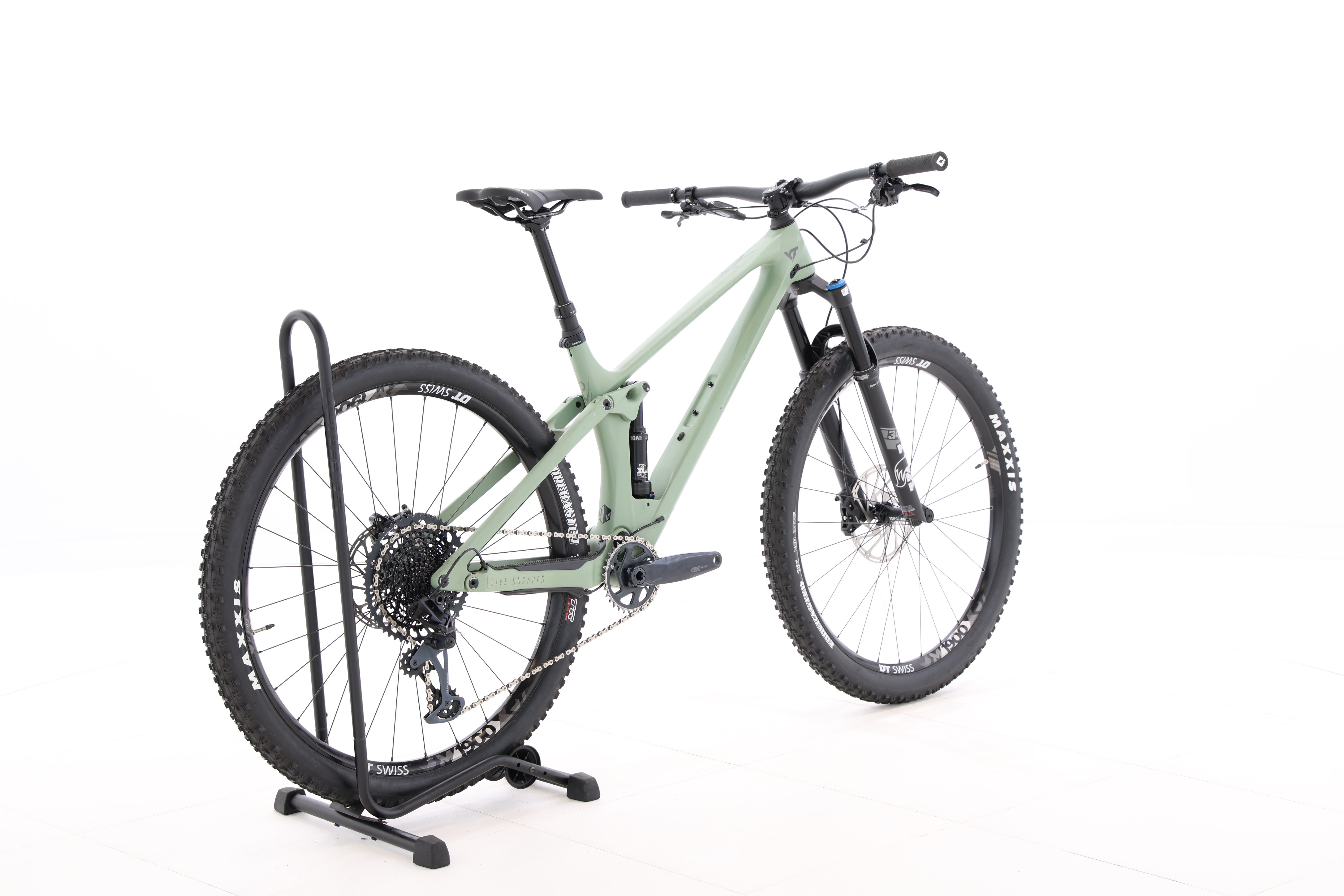 9bc1f594-db0a-46ca-a866-4f4d2f62d64b