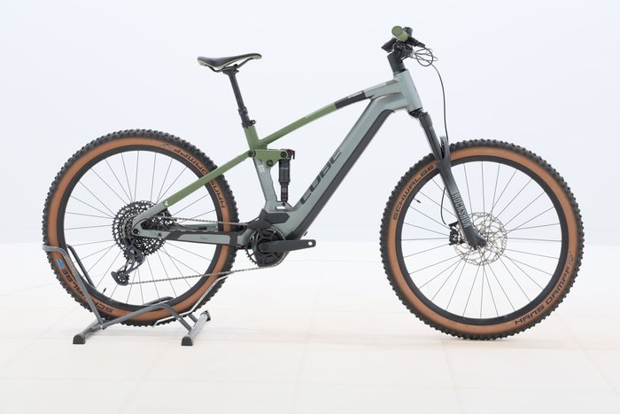 Cube STEREO HYBRID 120 TM 750 2023