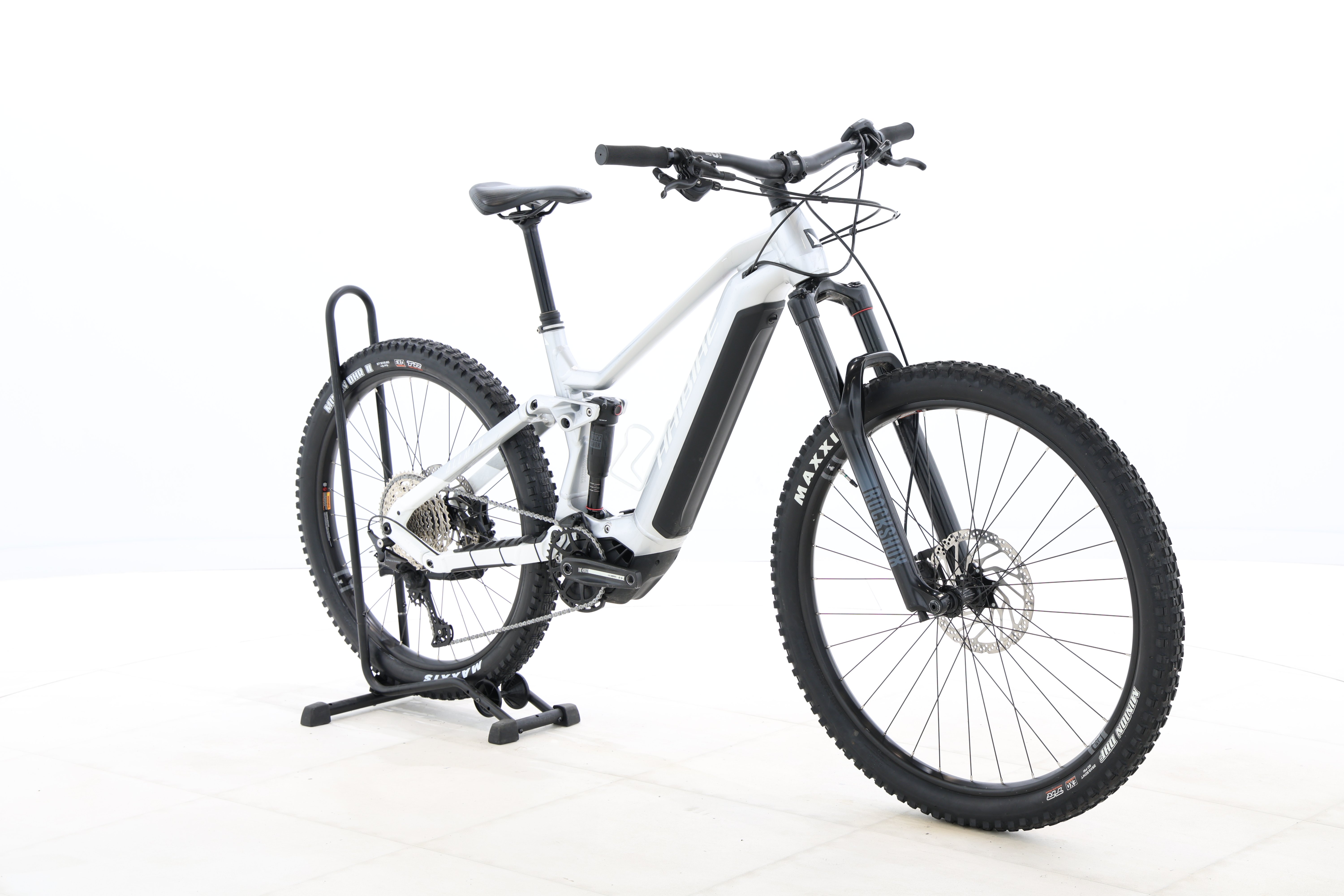 0bd3d70d-1ba0-4e44-b319-8acdddb5870c