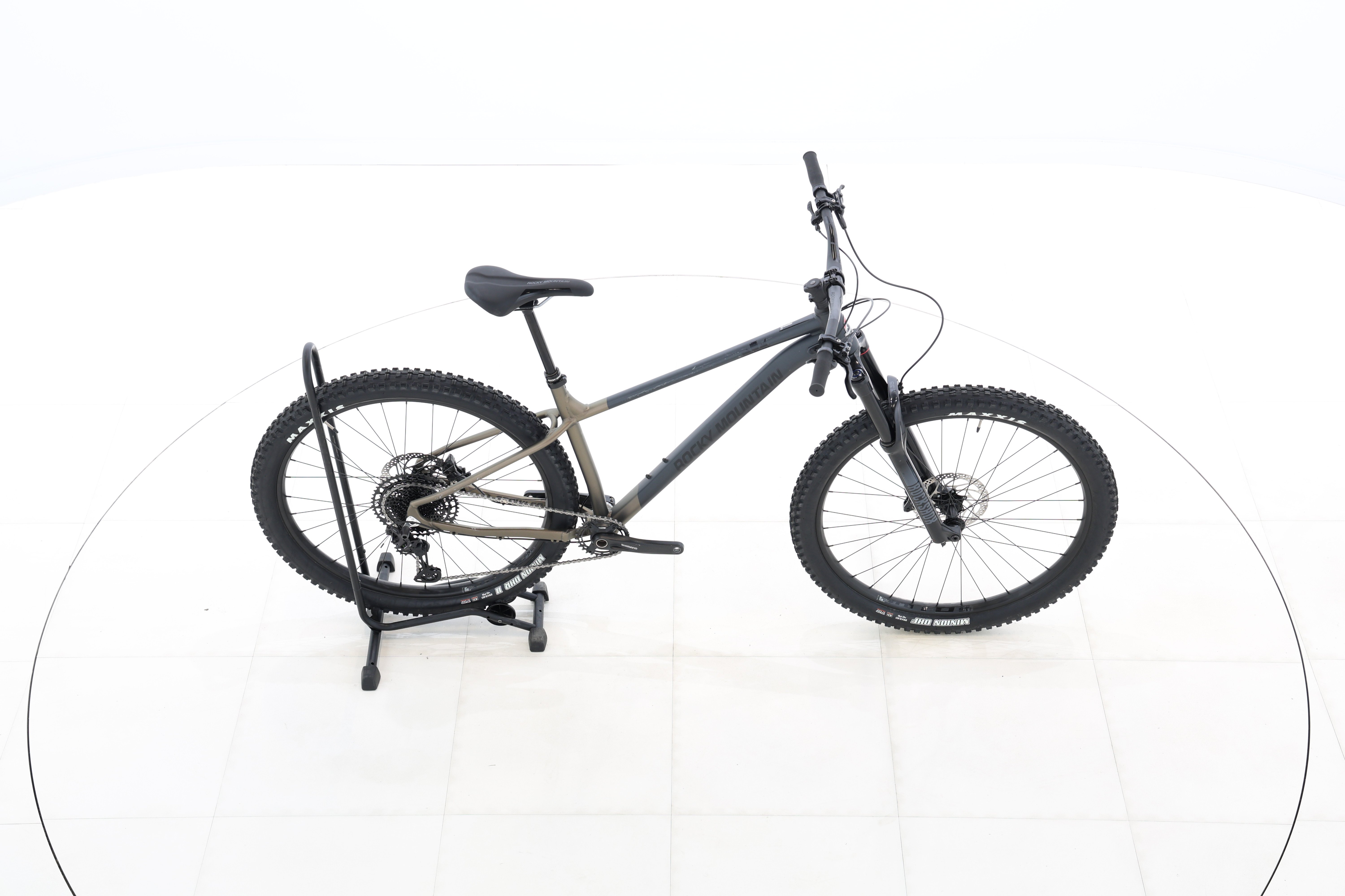 e6de18a3-0c19-40f6-9482-b94c211f0fb6