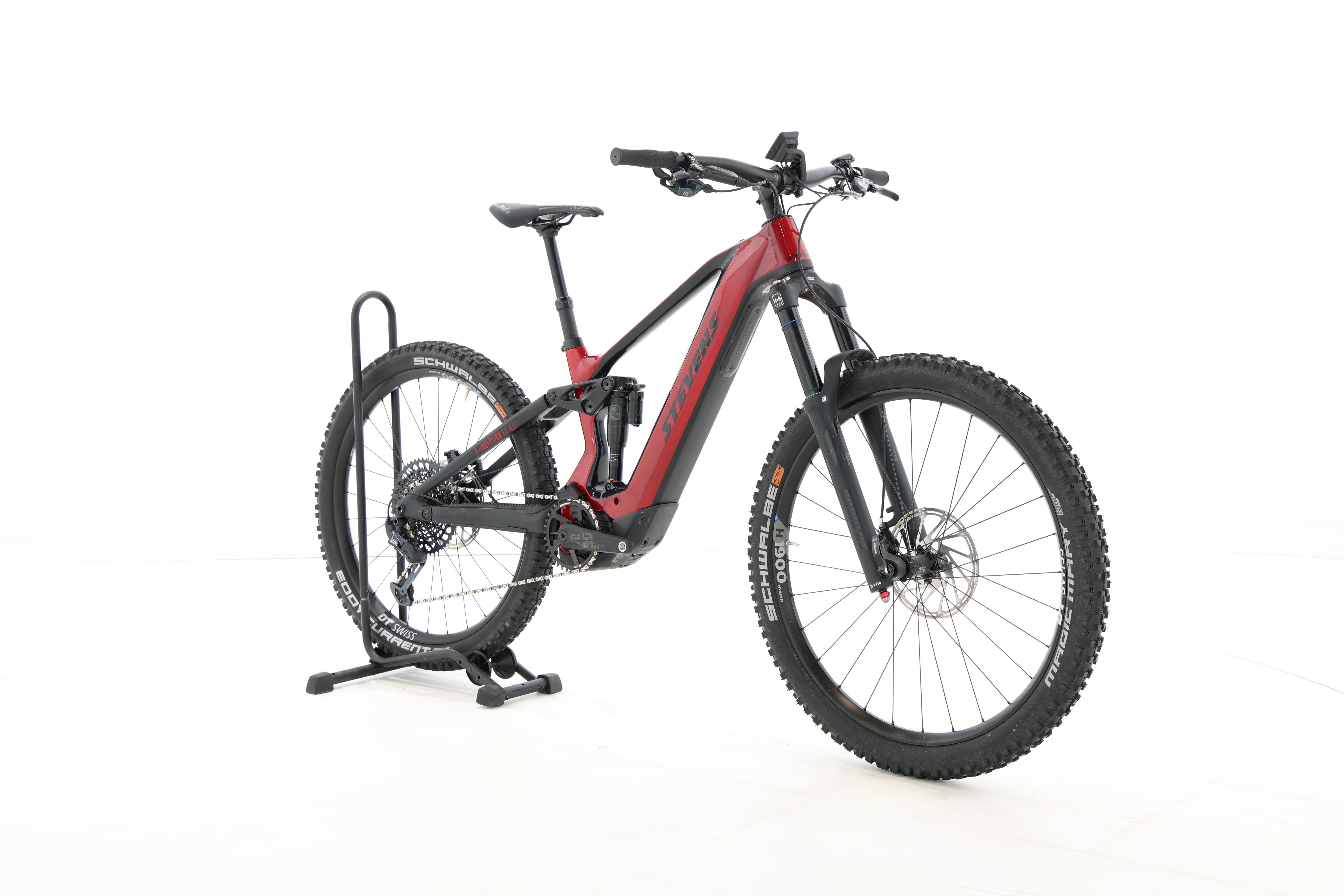 e76d3b00-e491-4fb6-a2b0-0cc100f16483