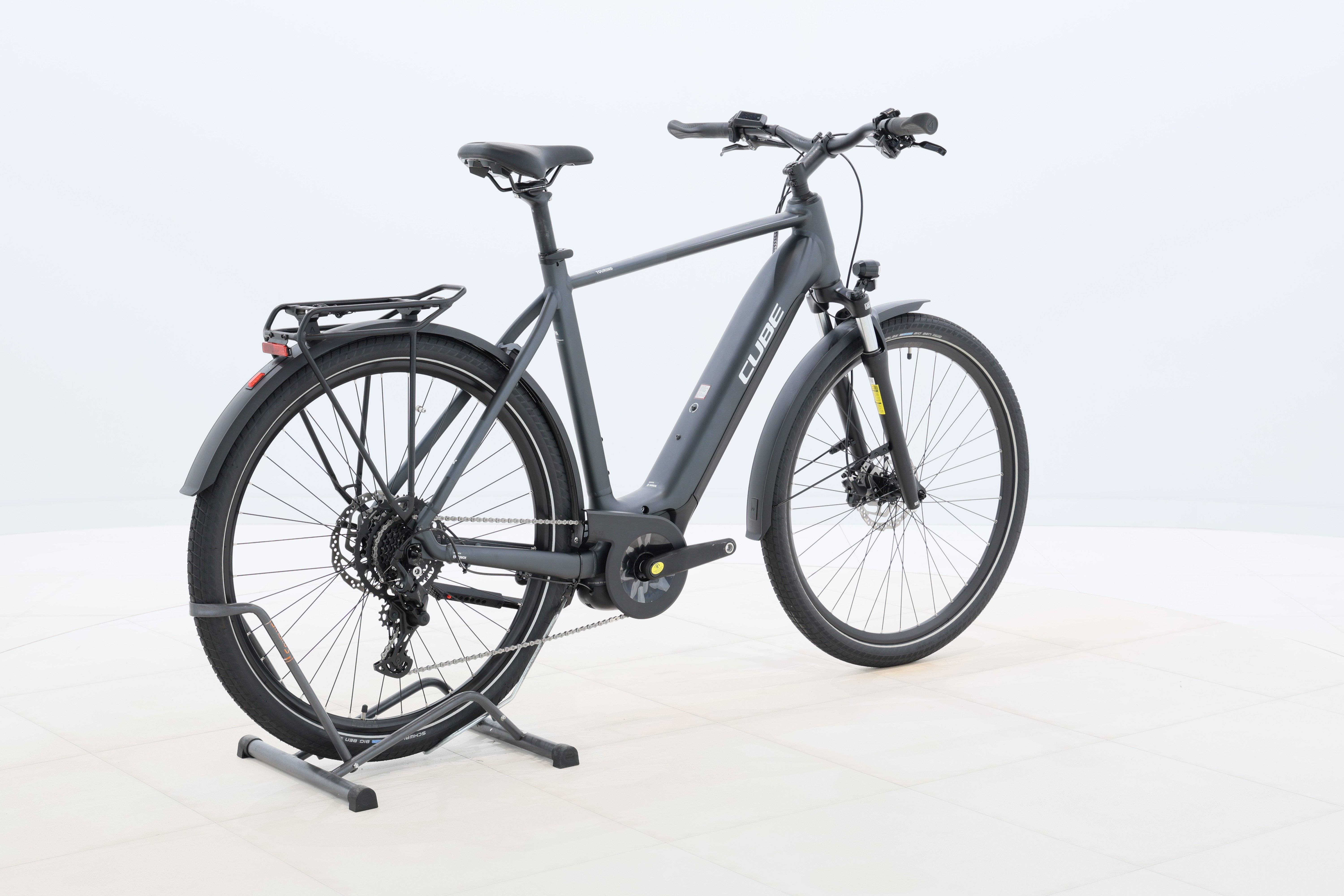 c9909d72-8179-486f-8a42-f43815f1918d