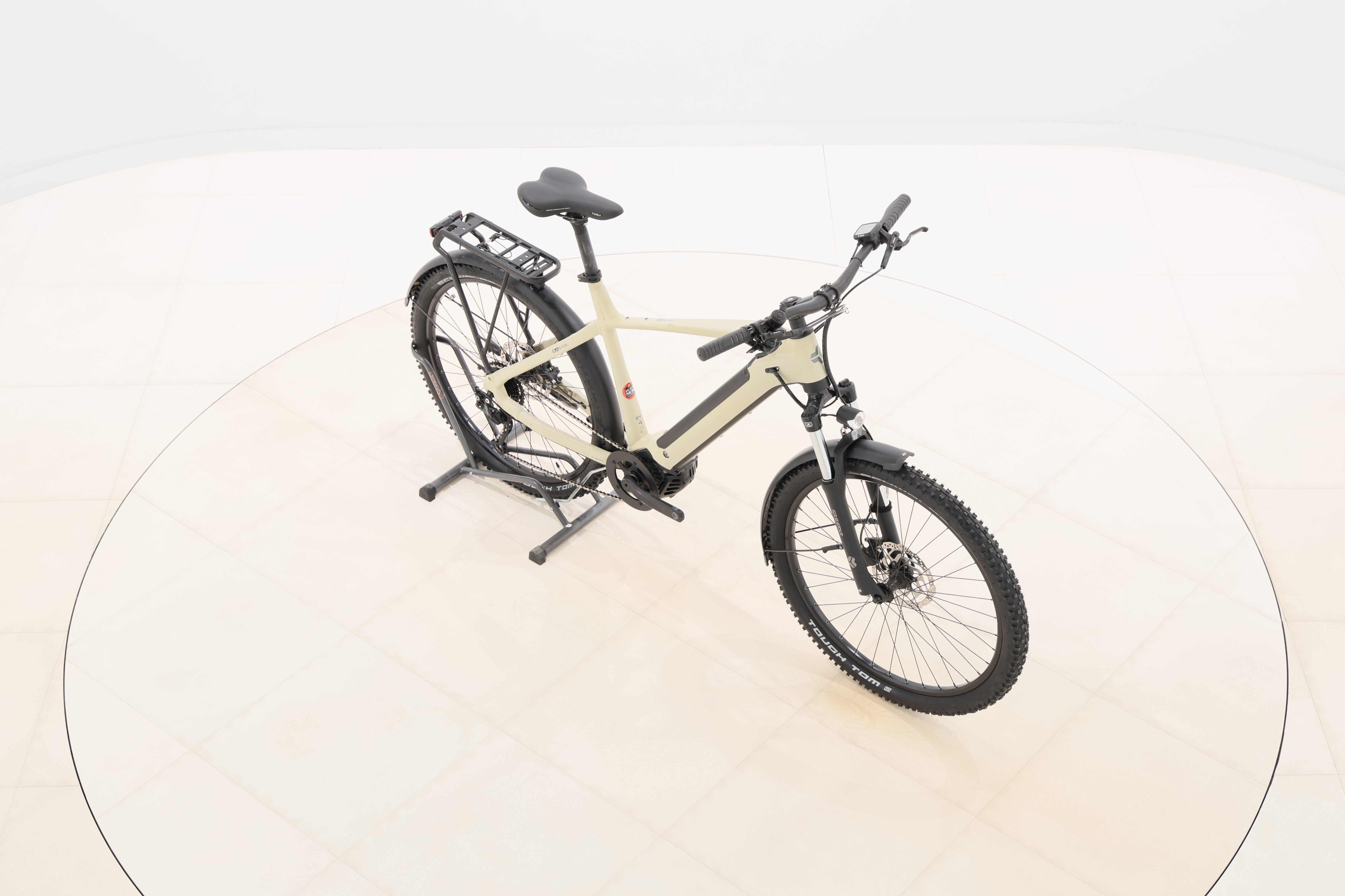 b16e3930-a32c-4b8e-82e6-e4be253bfae9