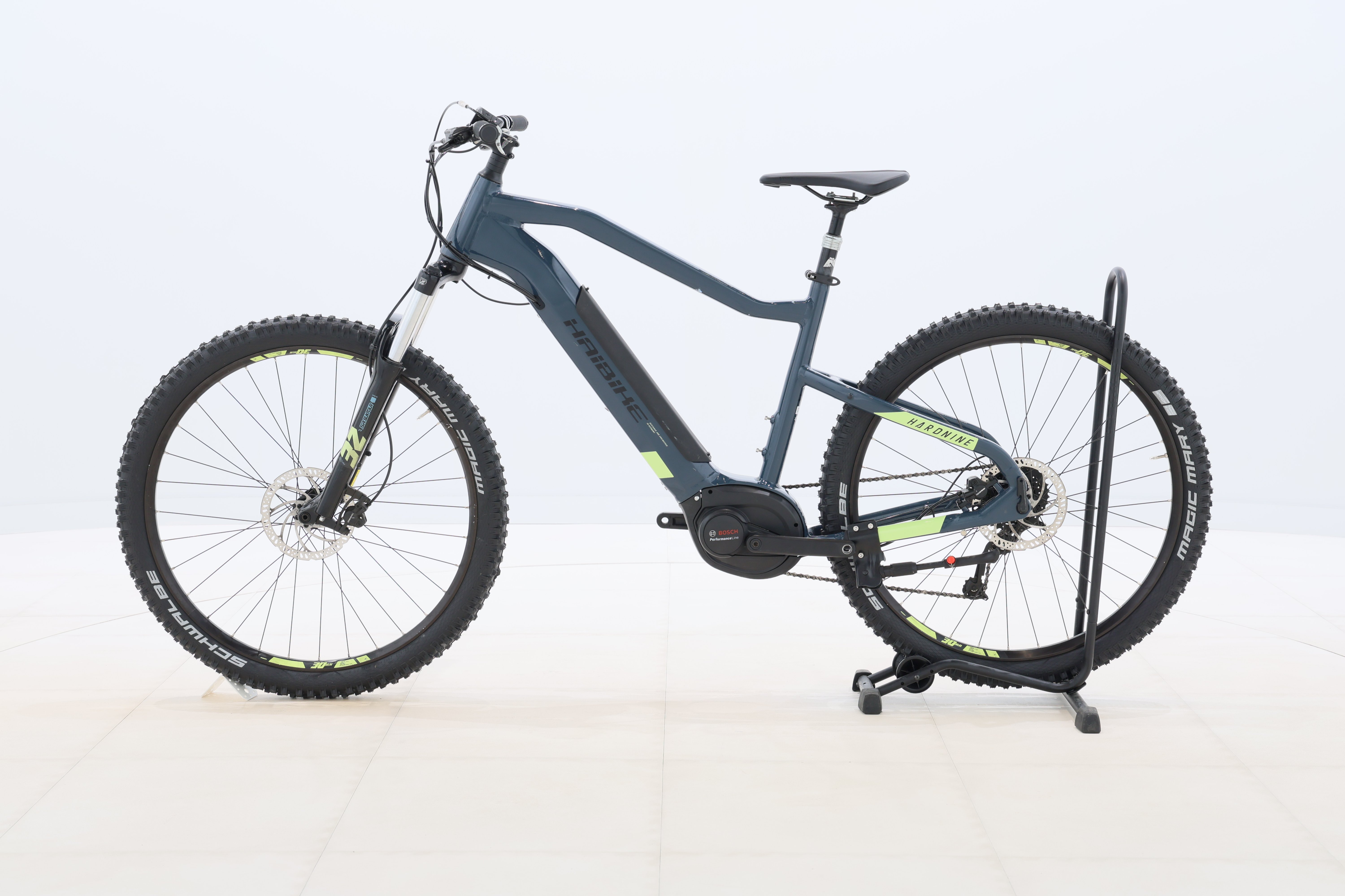 aa15efc1-d782-43ab-9eae-1169a0719729