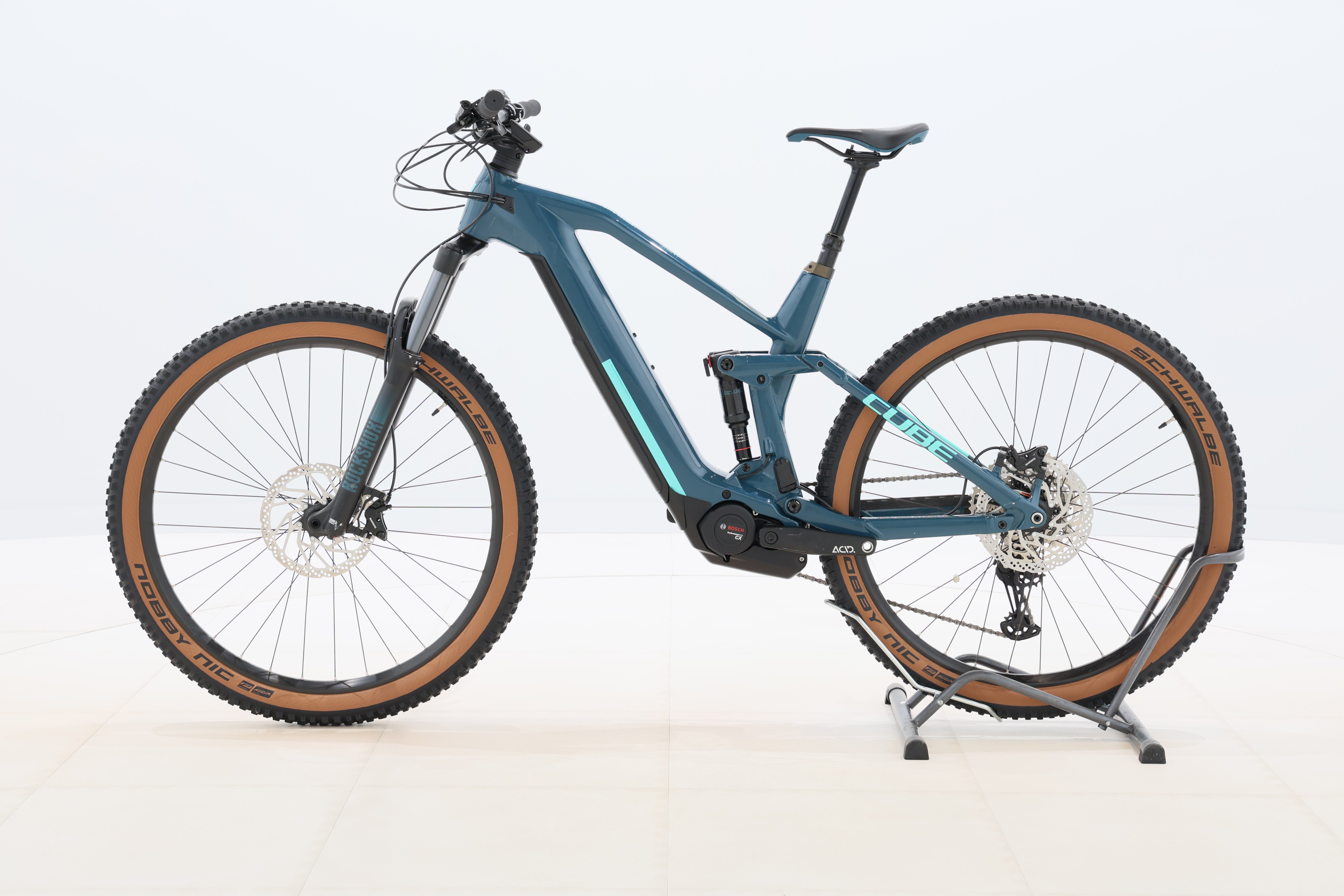 020bc0c0-992f-48a4-8d49-88eb13d2431a