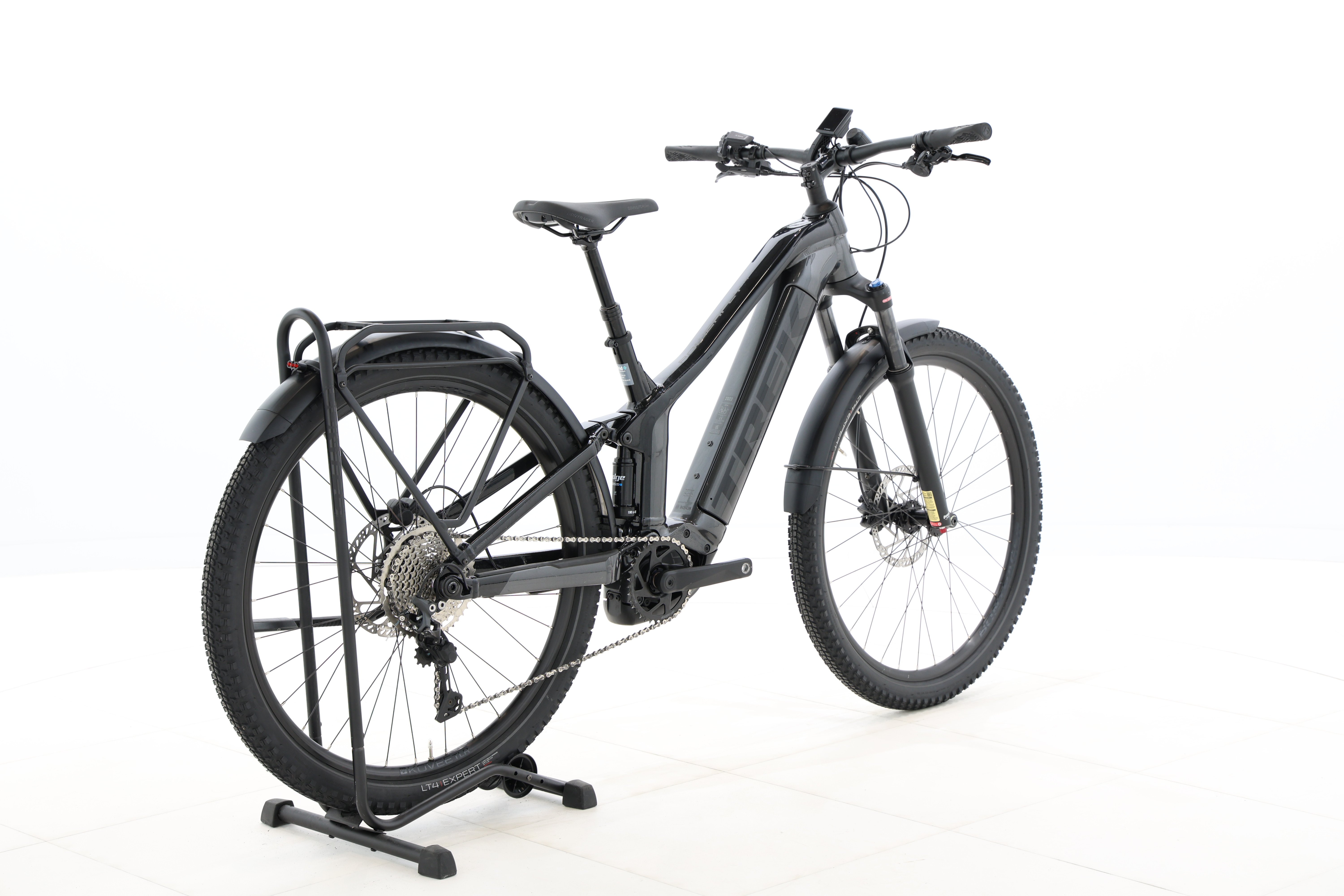 e93c7778-f013-44b9-8367-ecb60f23594b