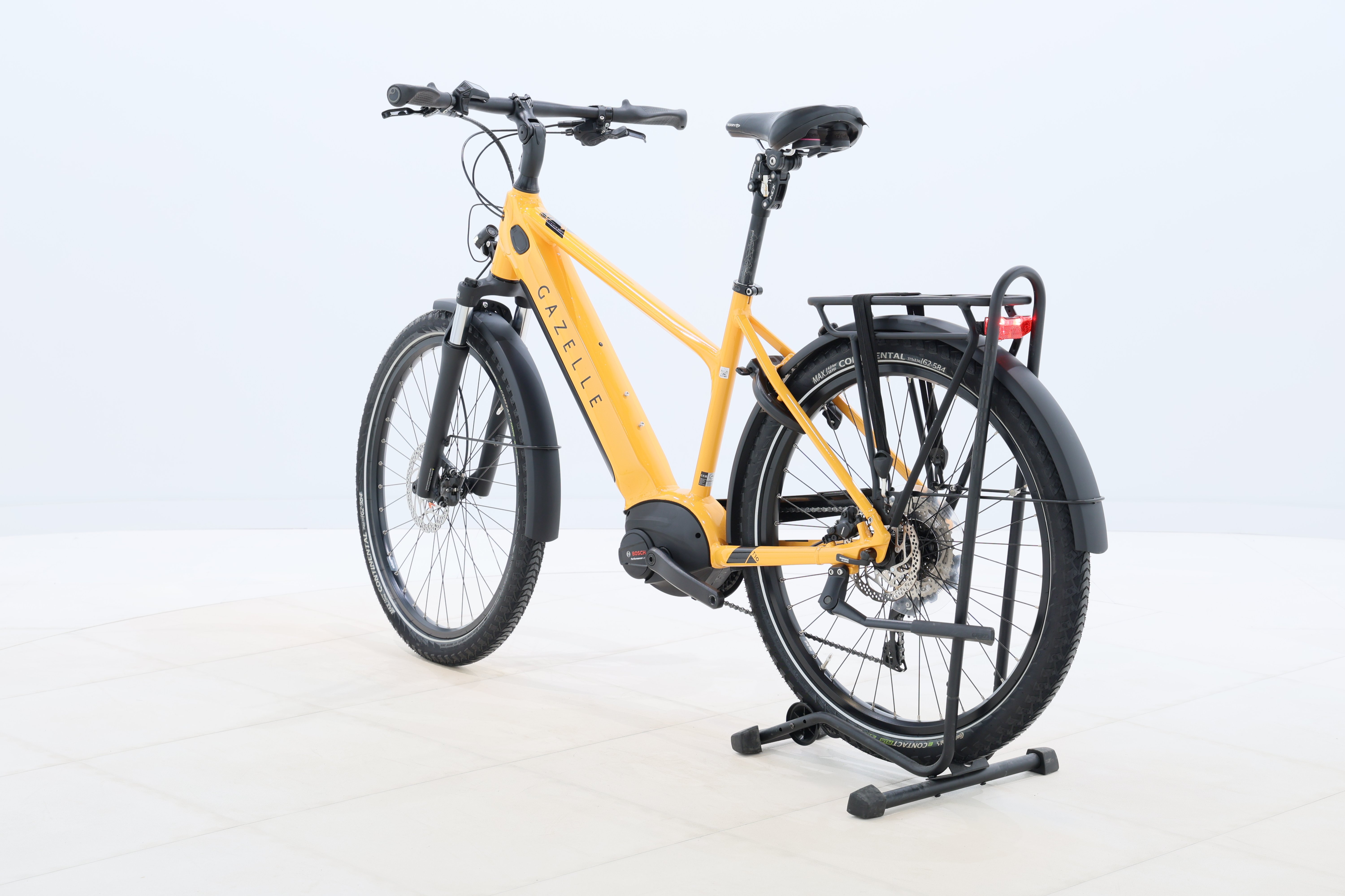 1950eb60-d2a7-4fd0-ad30-3cf4b1180fae