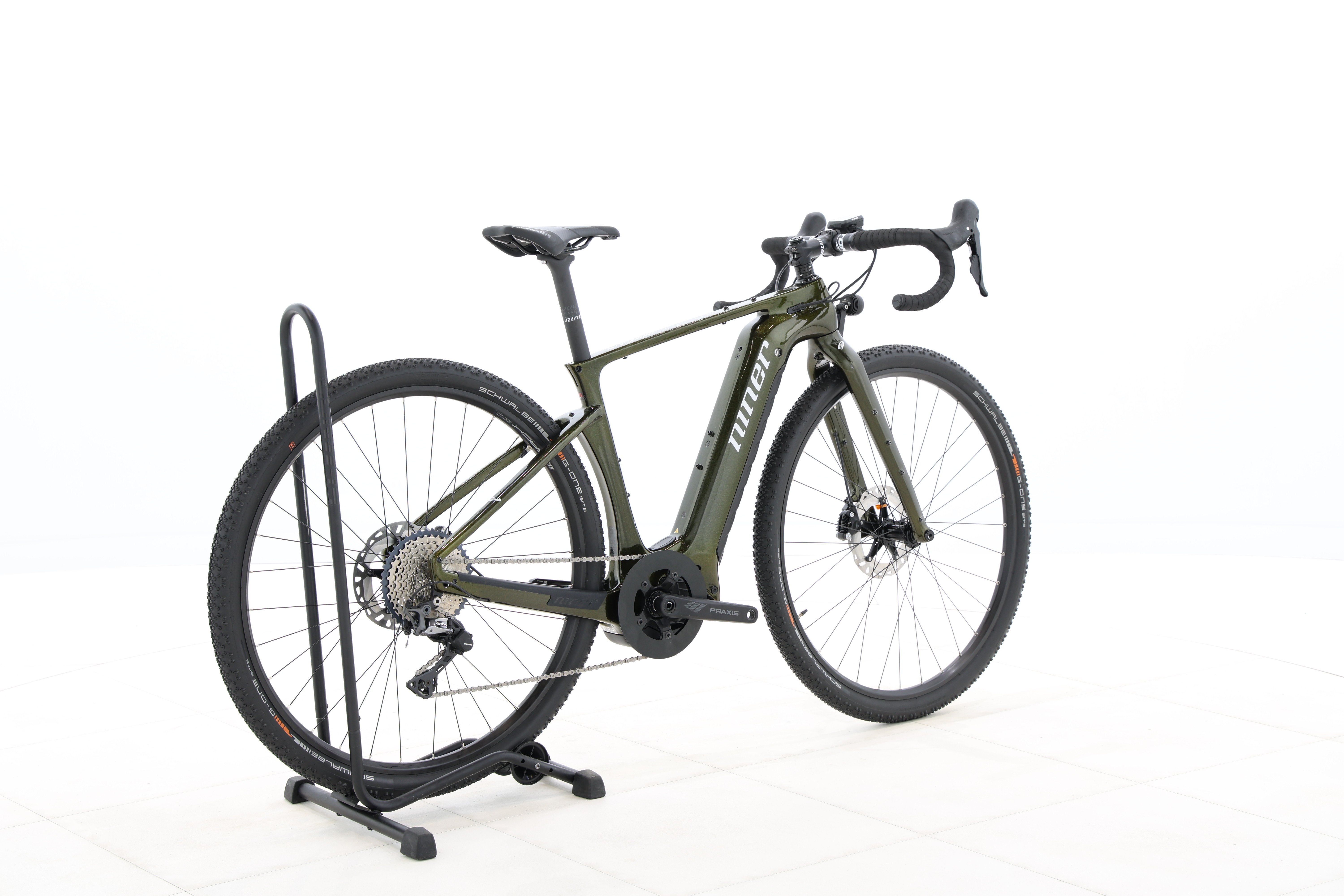 42a5ebe9-305d-4677-8163-bc406cb60168