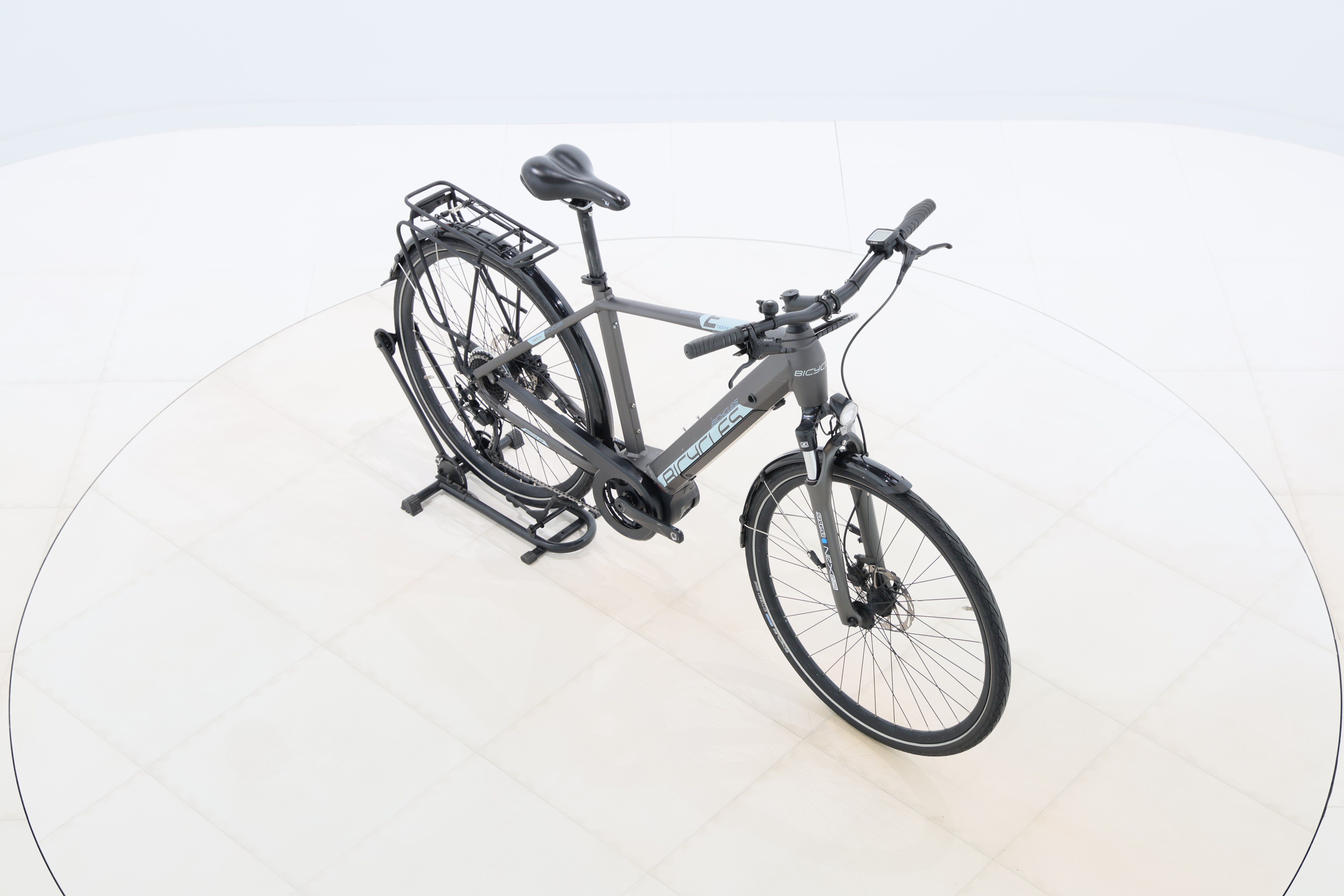 ef3902e7-d2b9-4609-a783-6cdd3fa44064