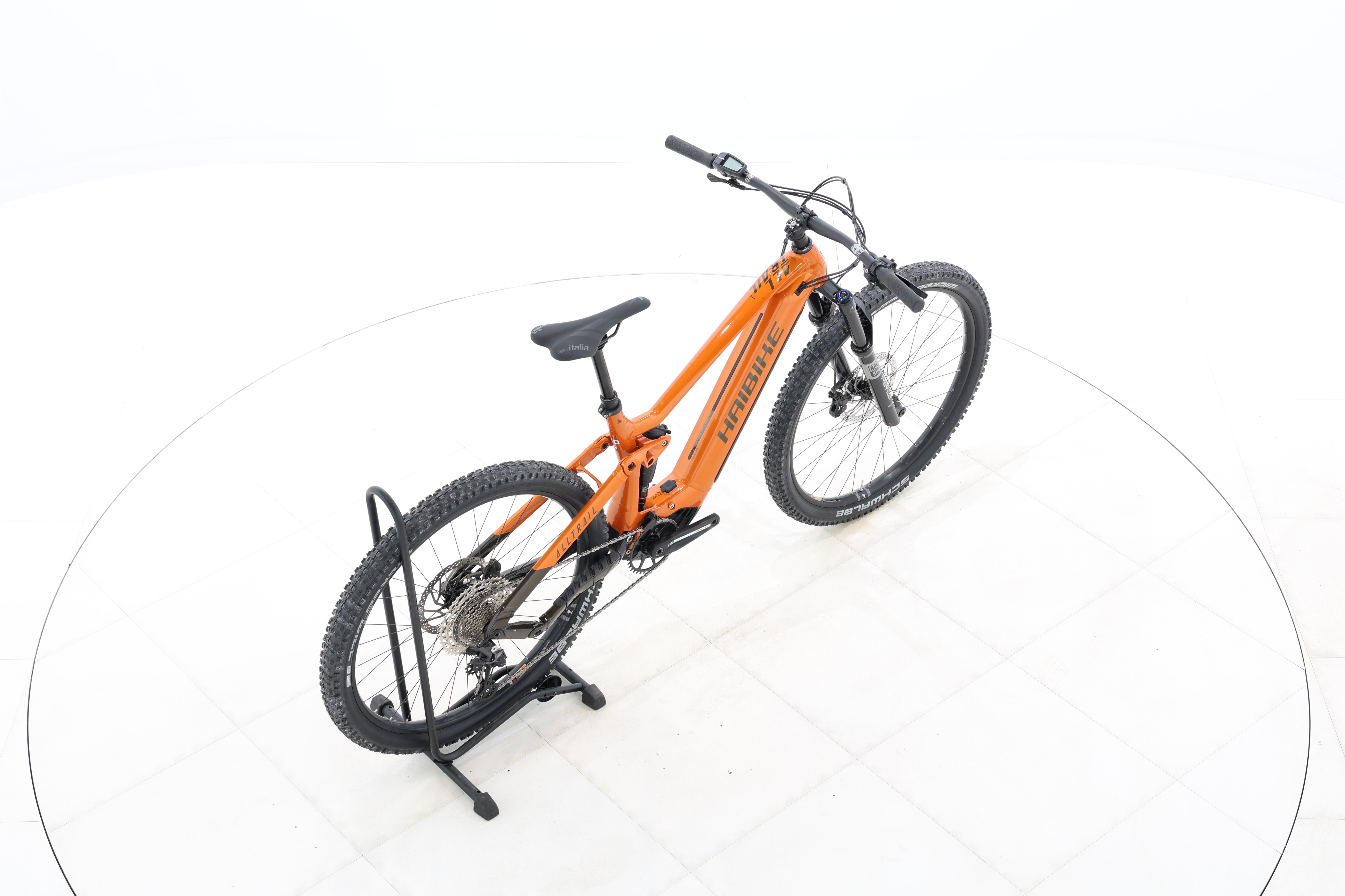 e29106c5-0108-4b13-b040-1757d680f0db