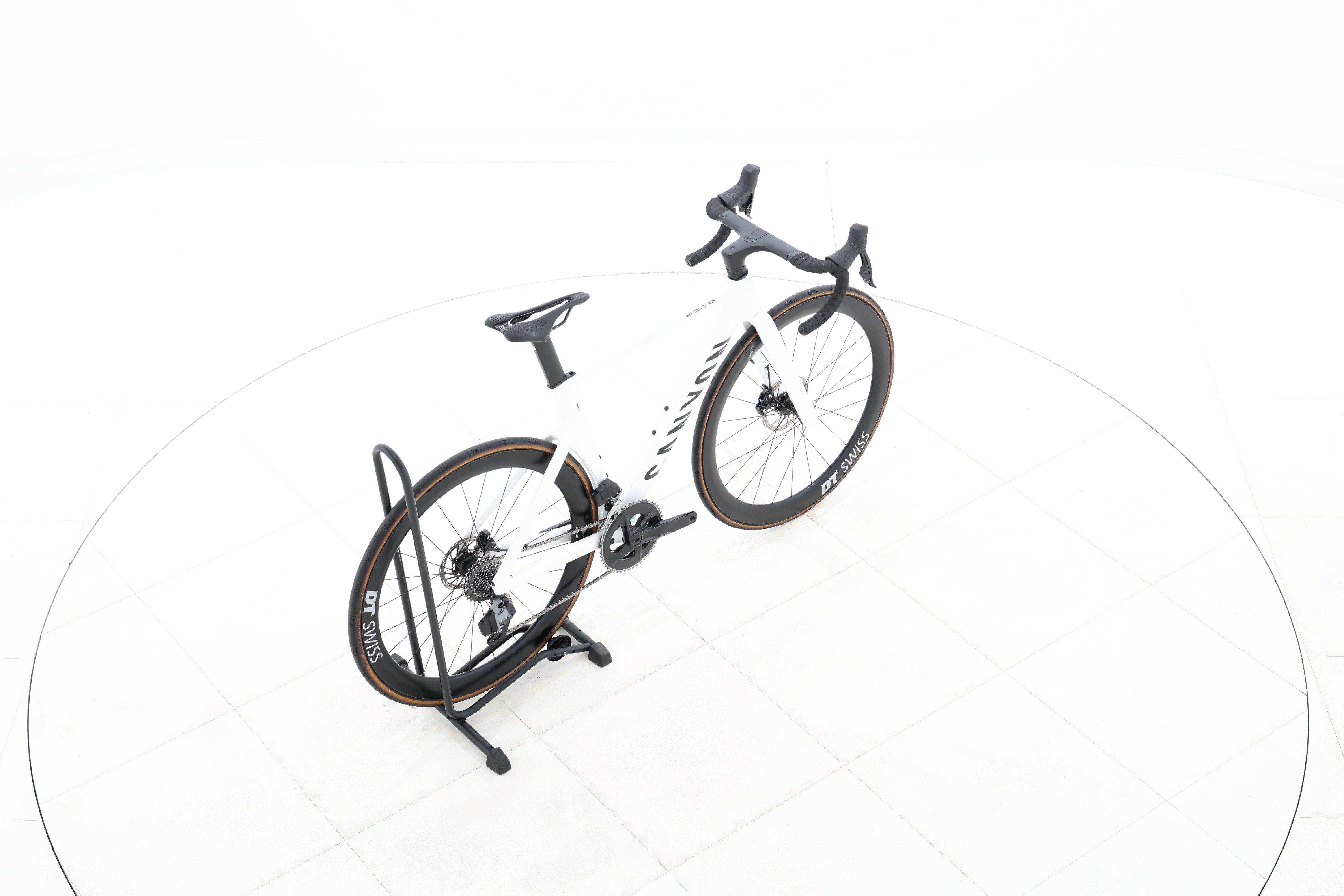 666b0b20-aa46-49e0-8503-6d0e3923cd81