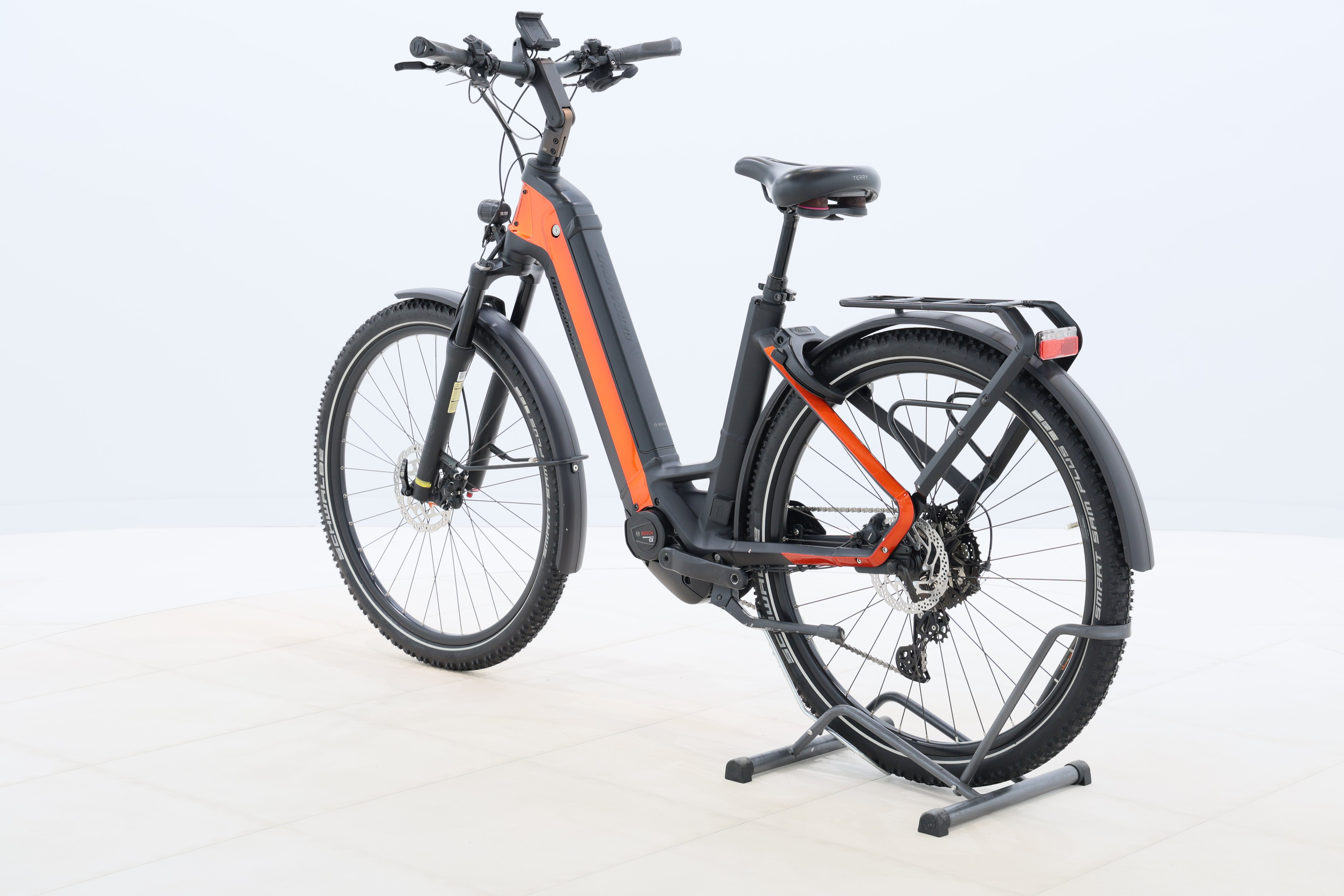 7ec54913-79ad-488f-b195-84989cfa8faa