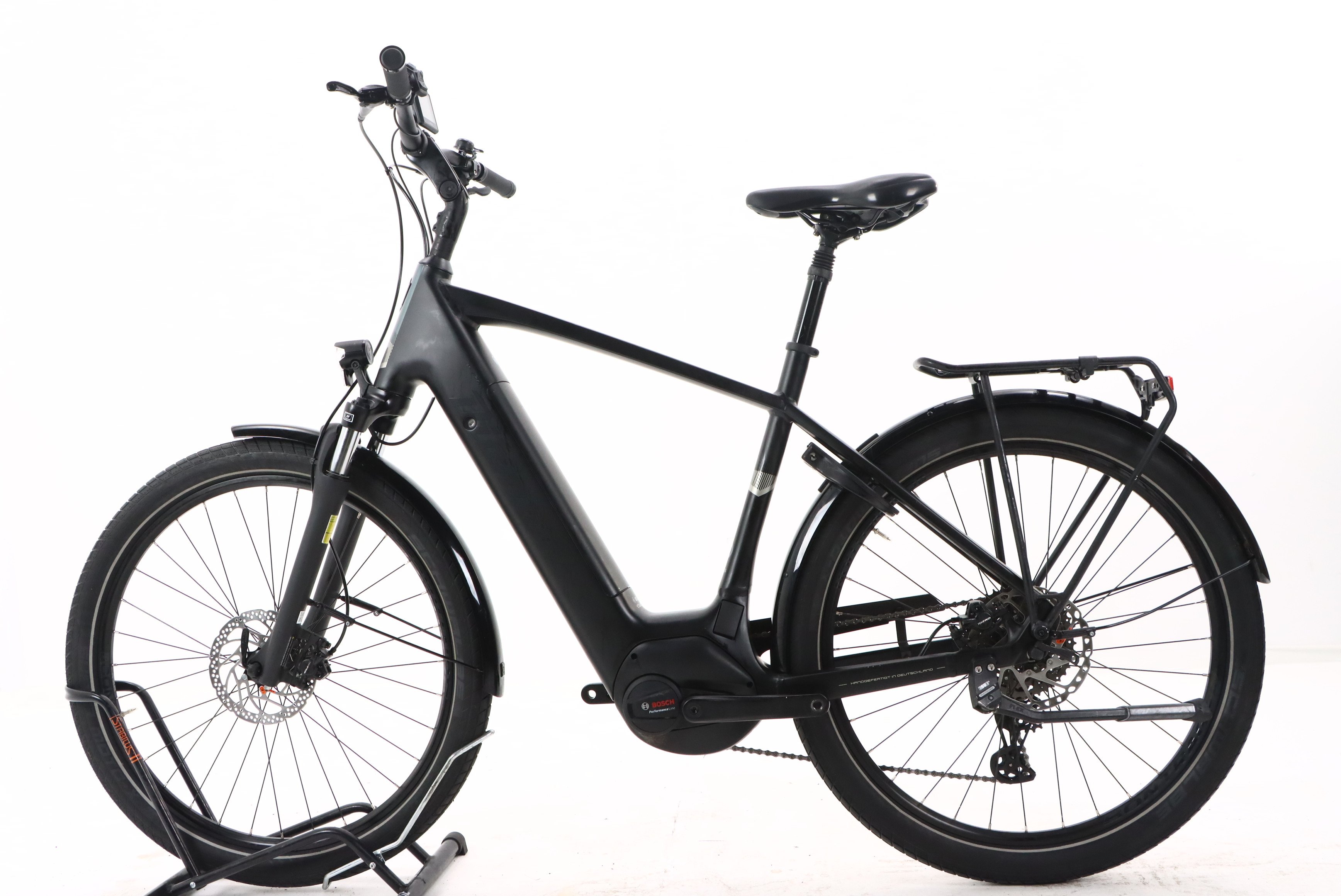 0cc93c62-276b-421e-bf41-65c8ccf4b8da