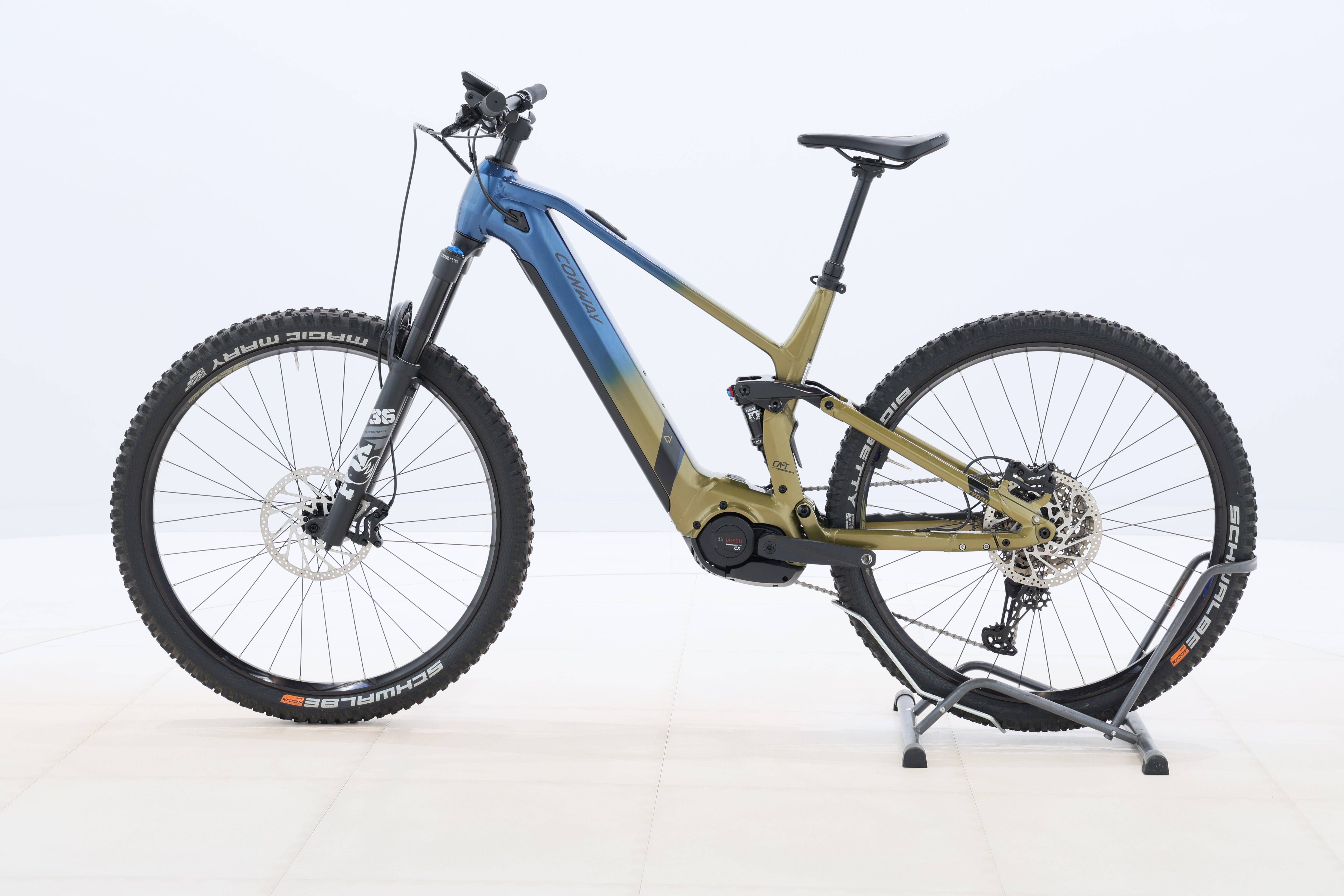 dd039fe5-ab30-402e-95e8-22c5d4e4126a