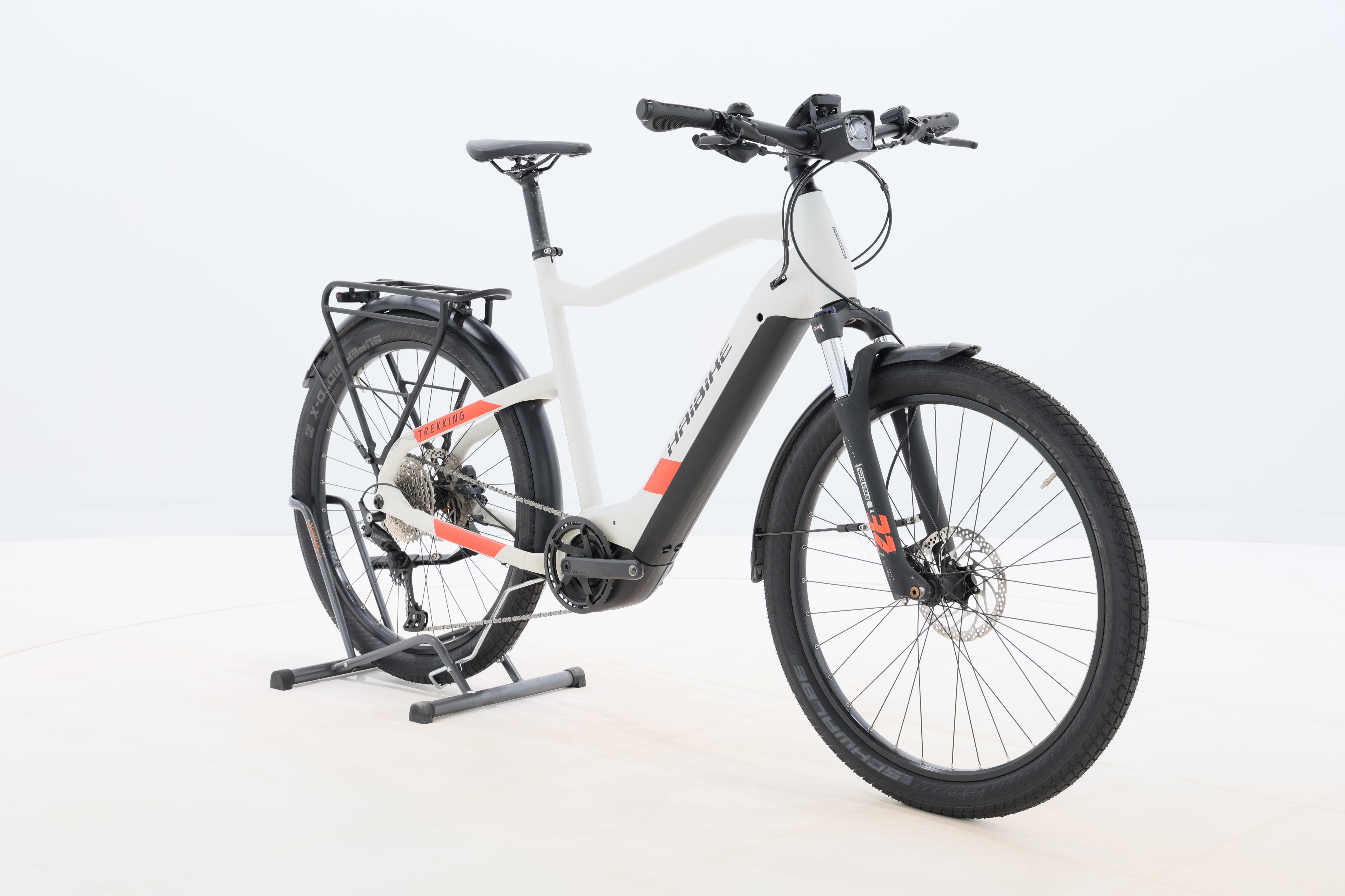 a04ac263-0272-45da-ac8a-b948d6923bc3