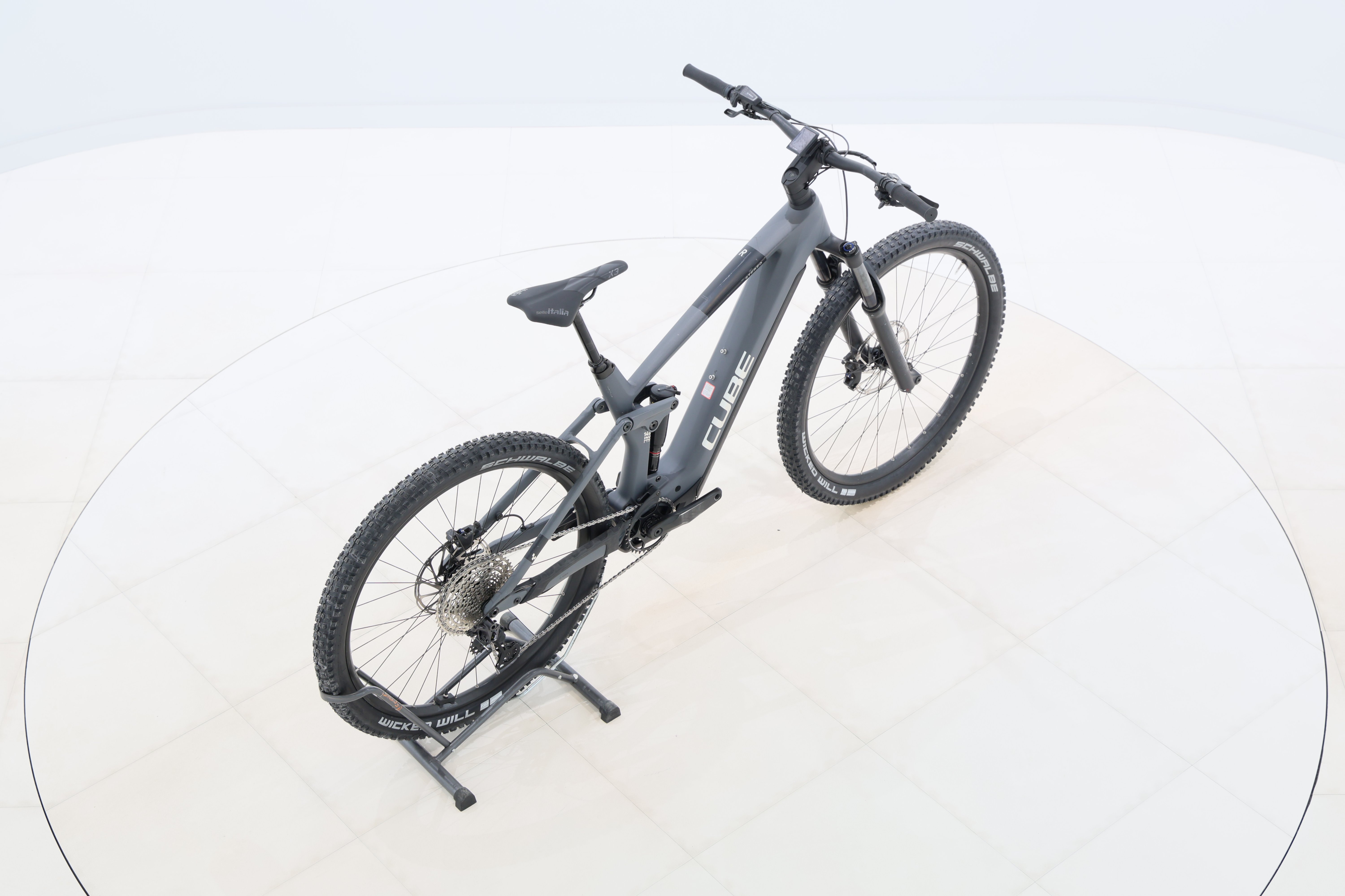 f360bac5-b49b-43b2-a268-3ad569fd4d4d