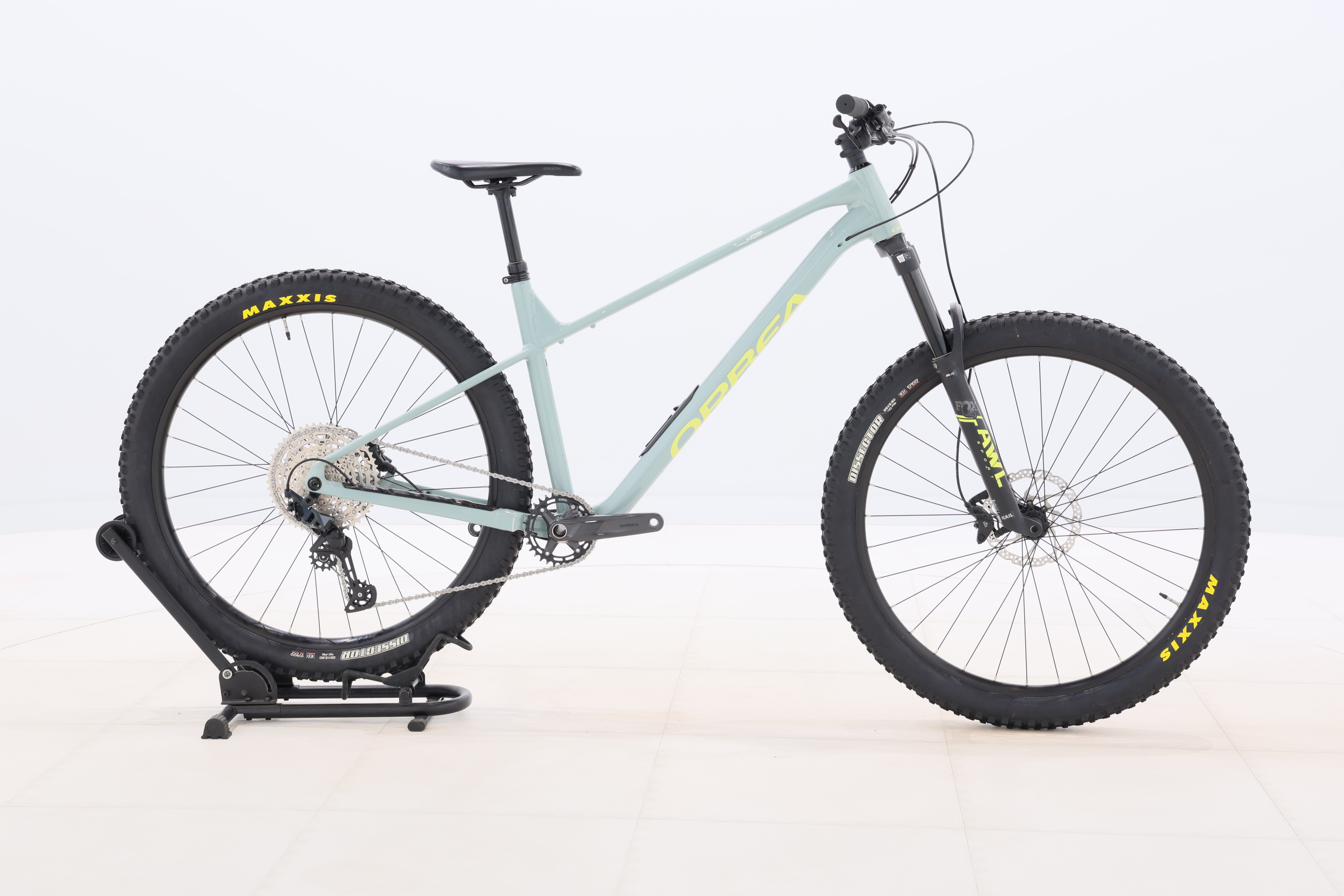 deeafe9c-419d-46ca-a20f-e11ef83bb577