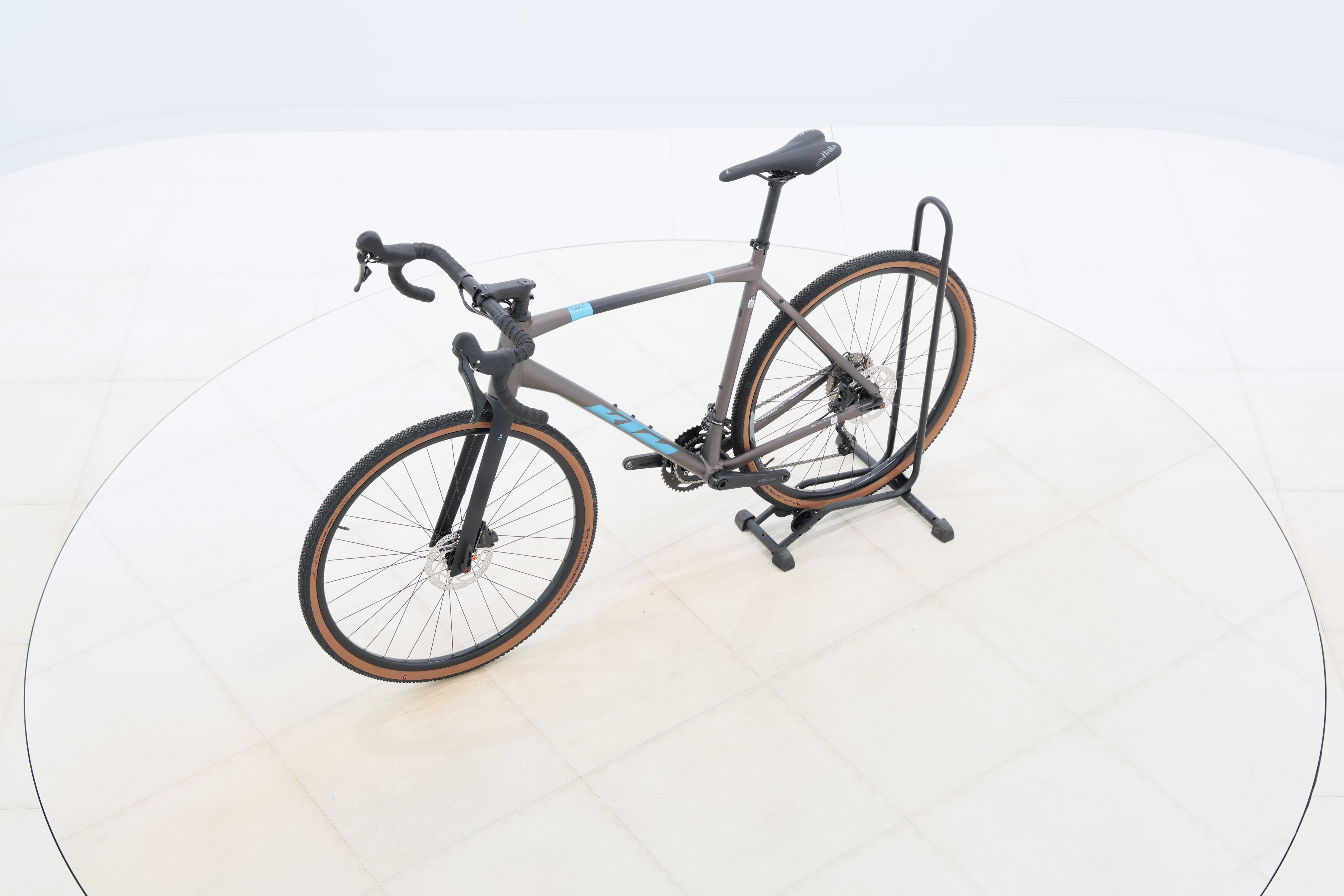 ce1f16ba-b784-4b67-a6b5-84f16fc9e1e7