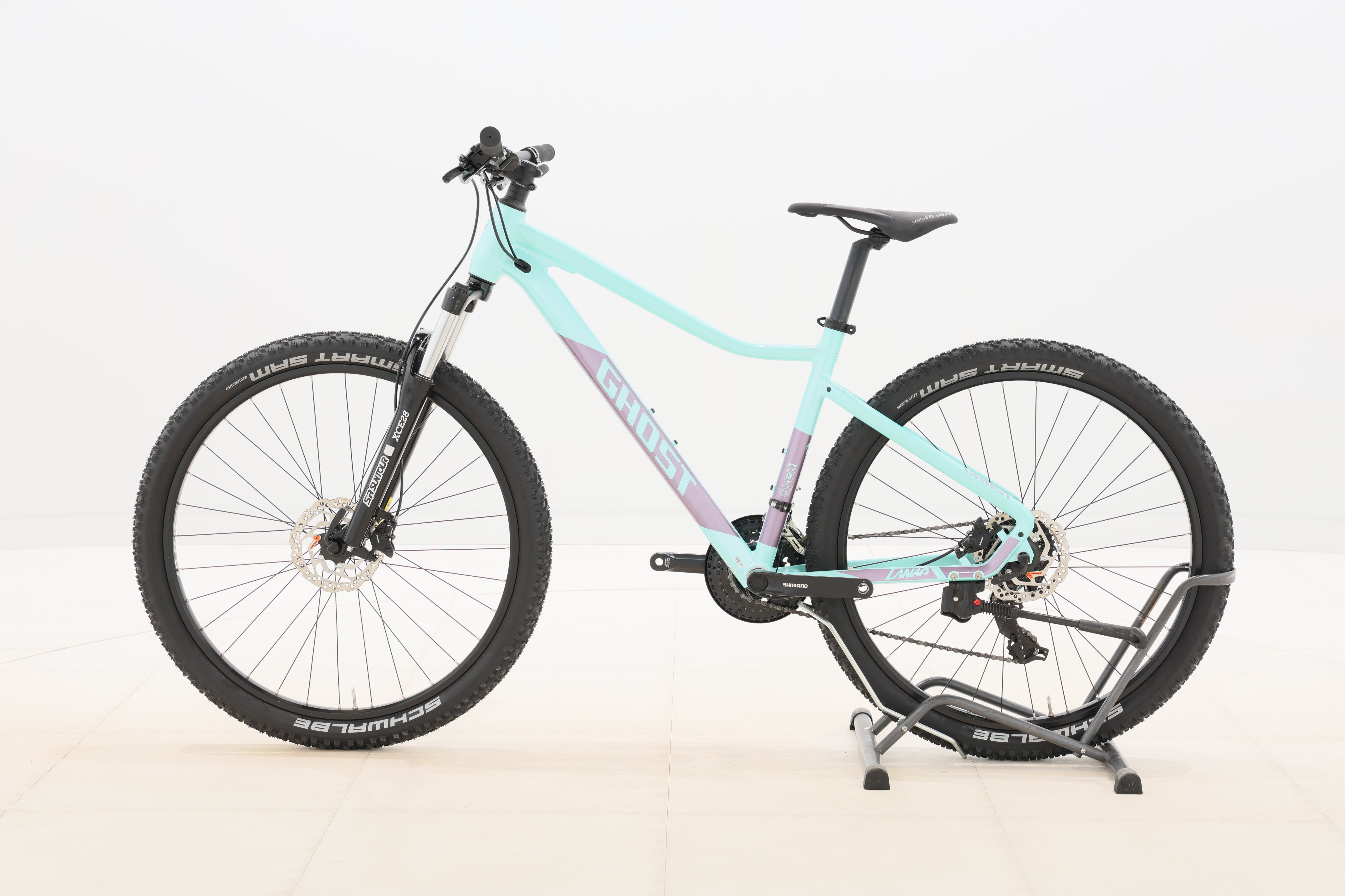 6c16645e-db59-4c47-8f9a-f1dd9d21655b