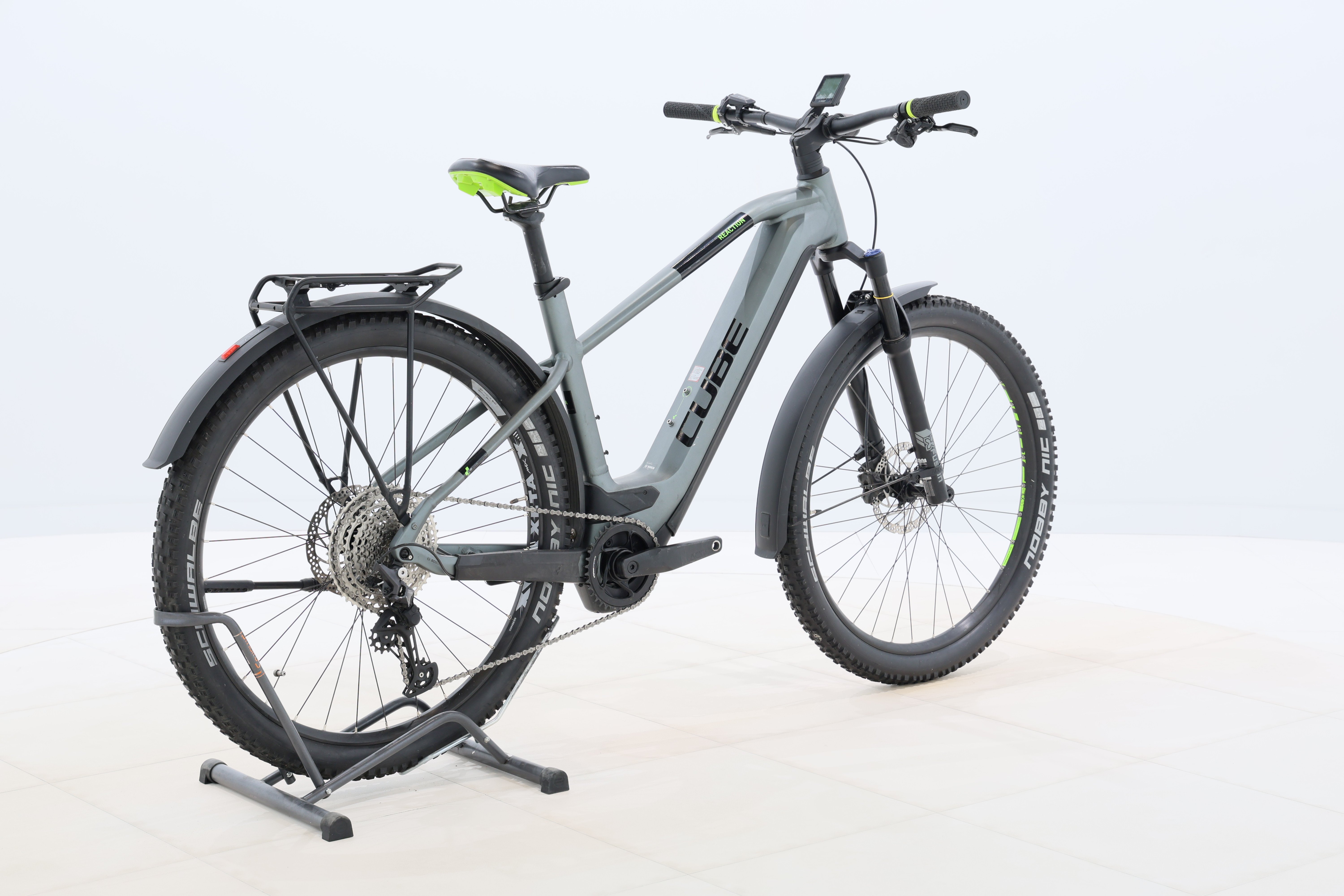 4d75b3e7-16db-4090-8284-efe1b7682e48