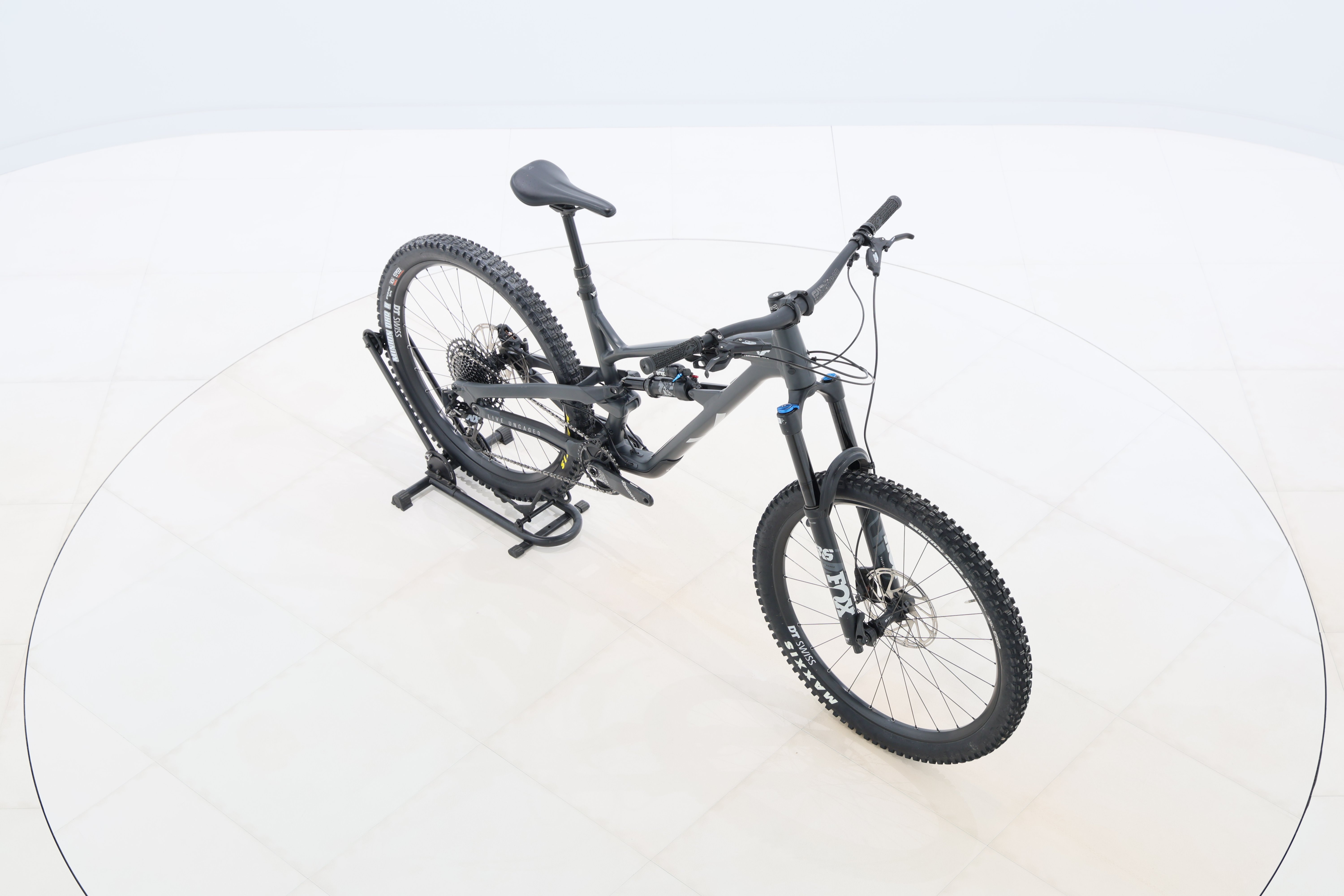 95510991-8a8a-4209-8420-ab95a4008a06