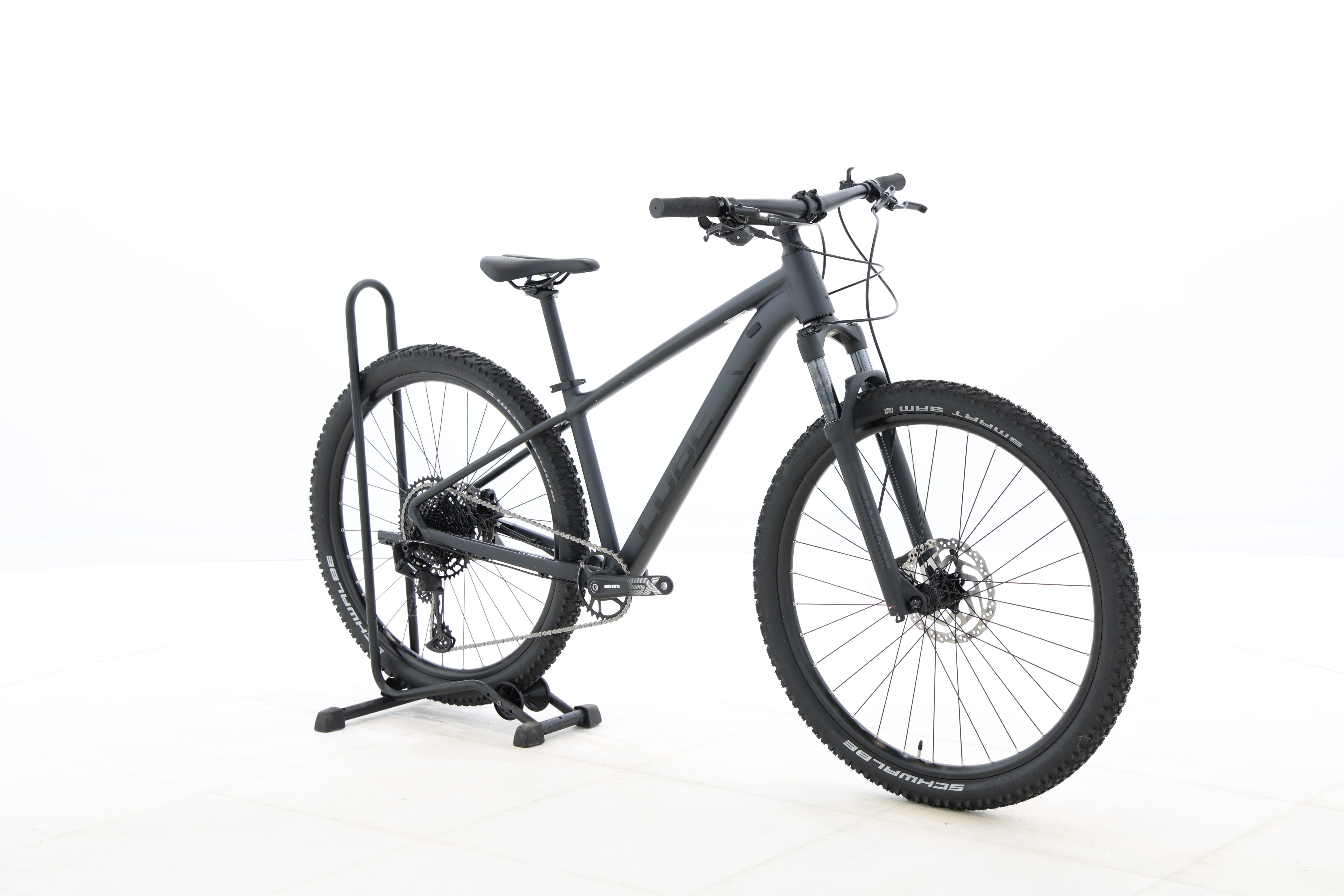 b0359966-68c3-43bb-8b40-c329c3196b39