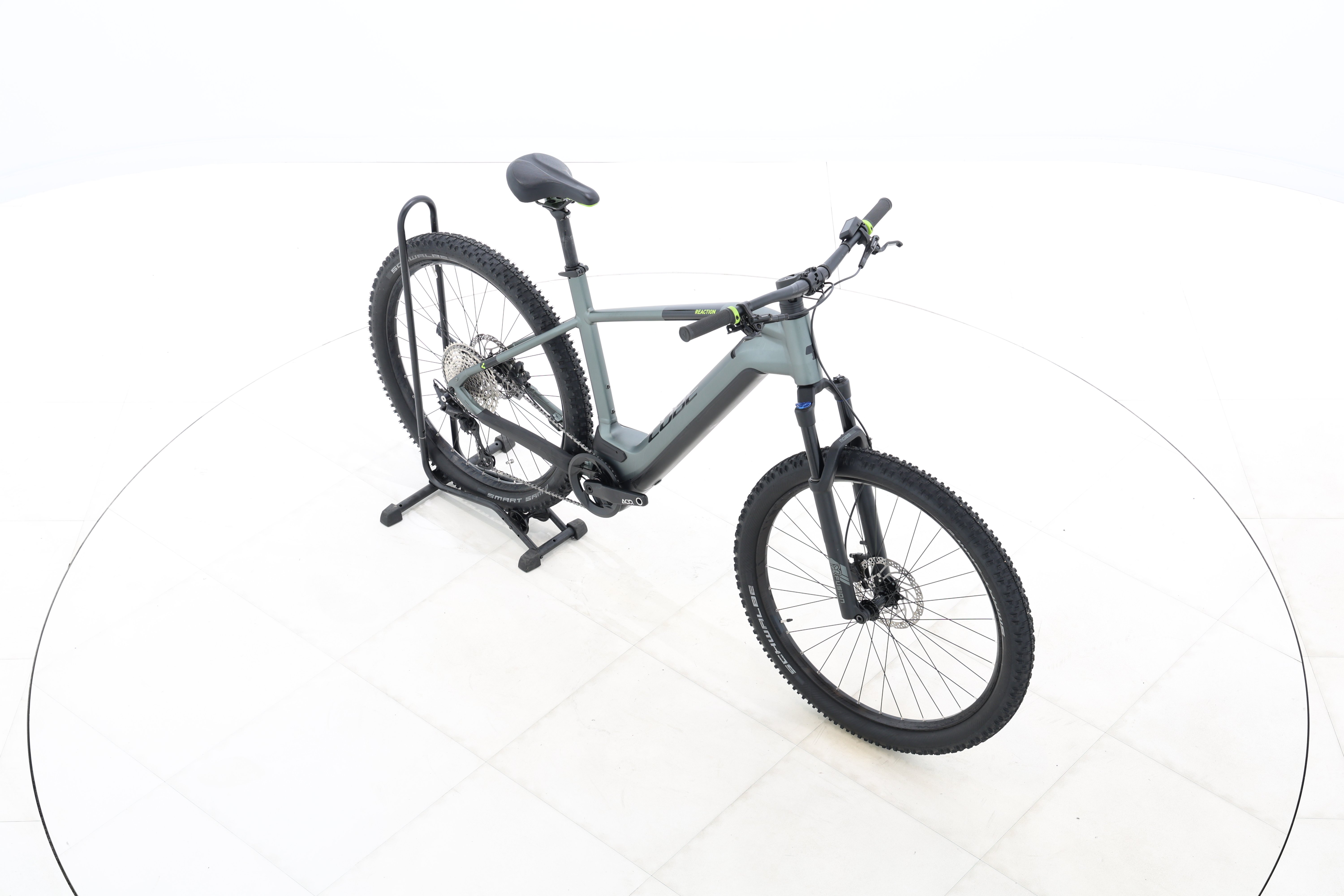 c1e4f9f4-a743-4afe-96ca-a516dec4677e