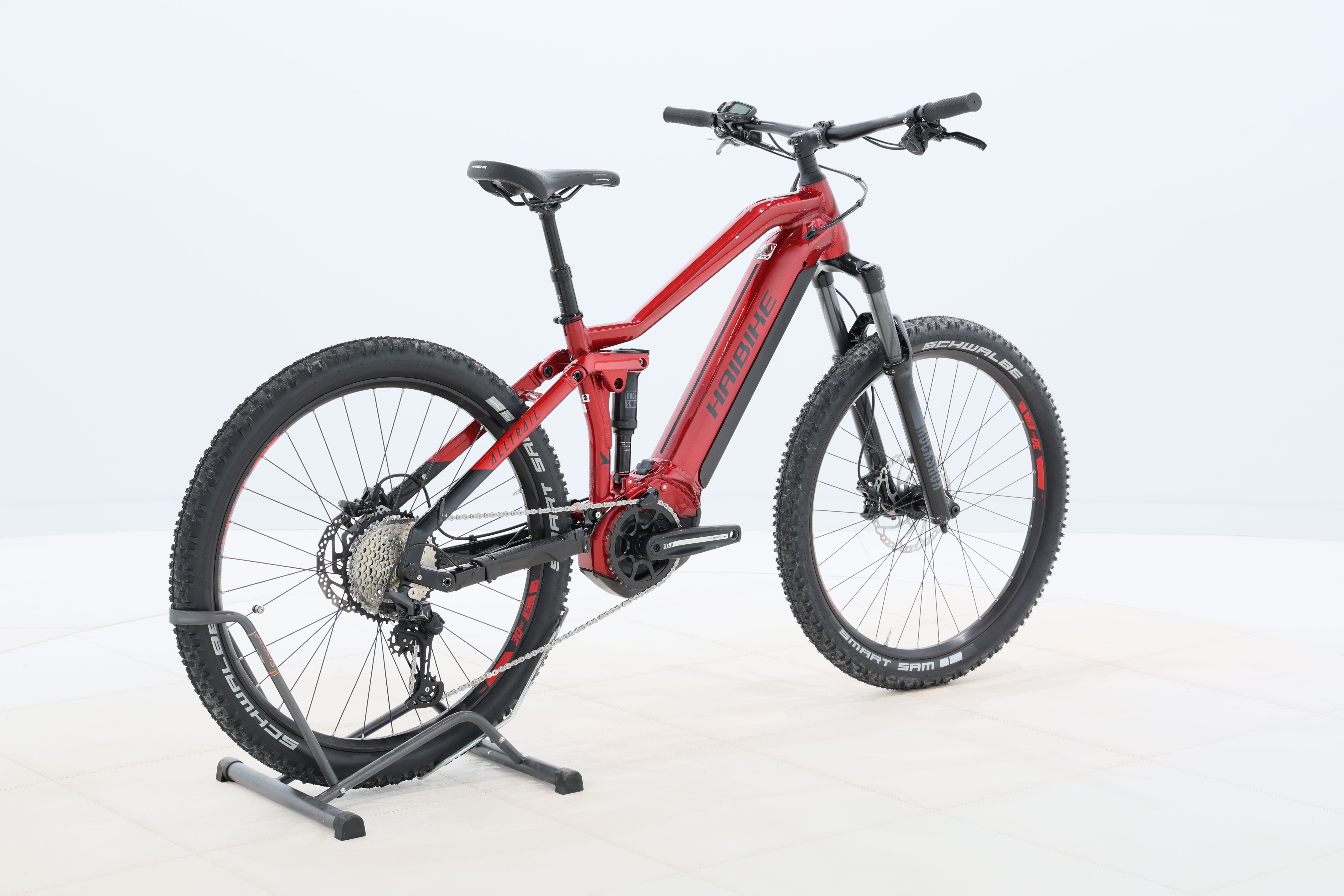 badebf2b-3bef-40c0-a8fb-8b50123f4b79