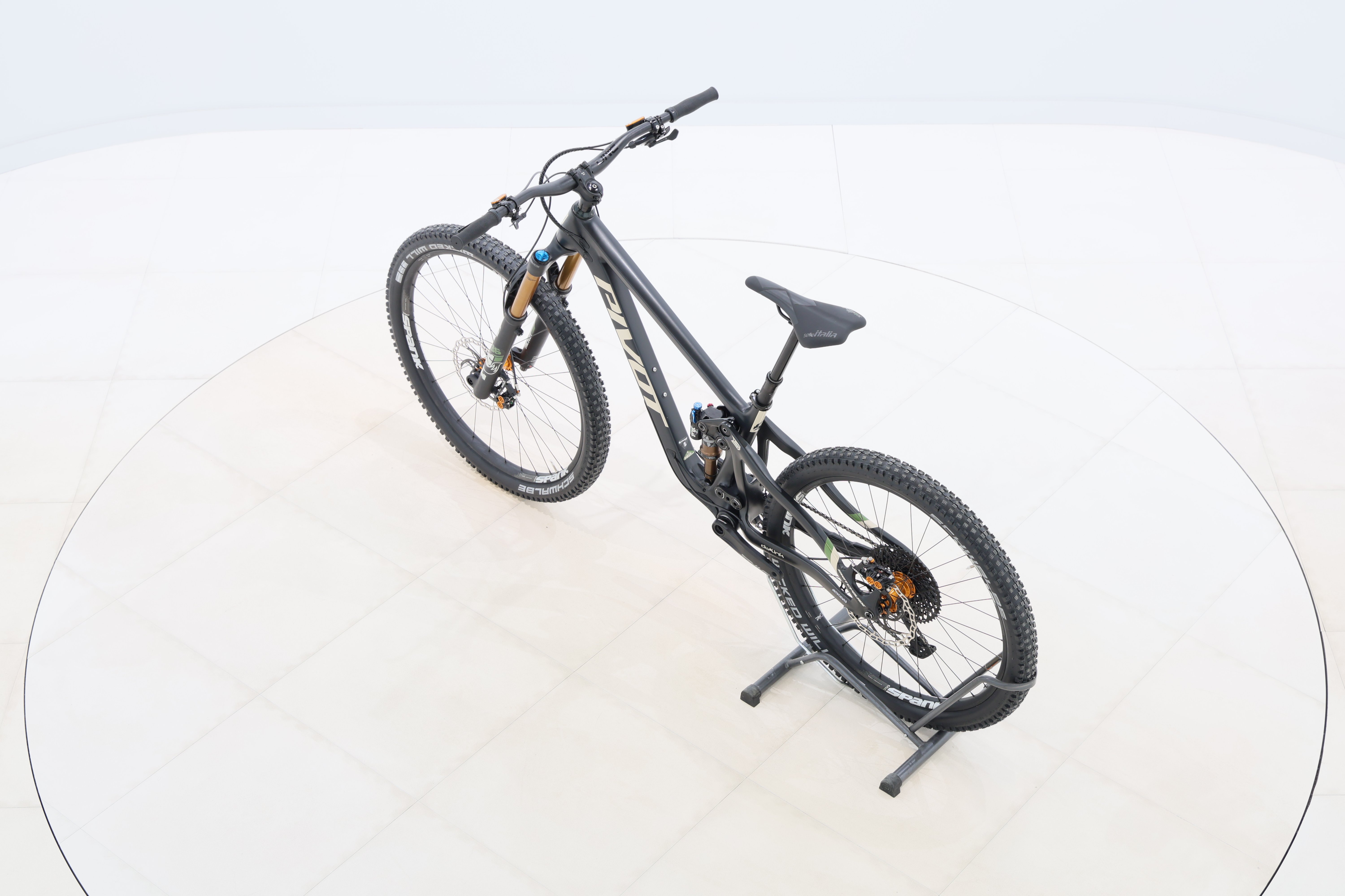 fa64da5f-6eec-4031-a3a9-58102cdd83fe