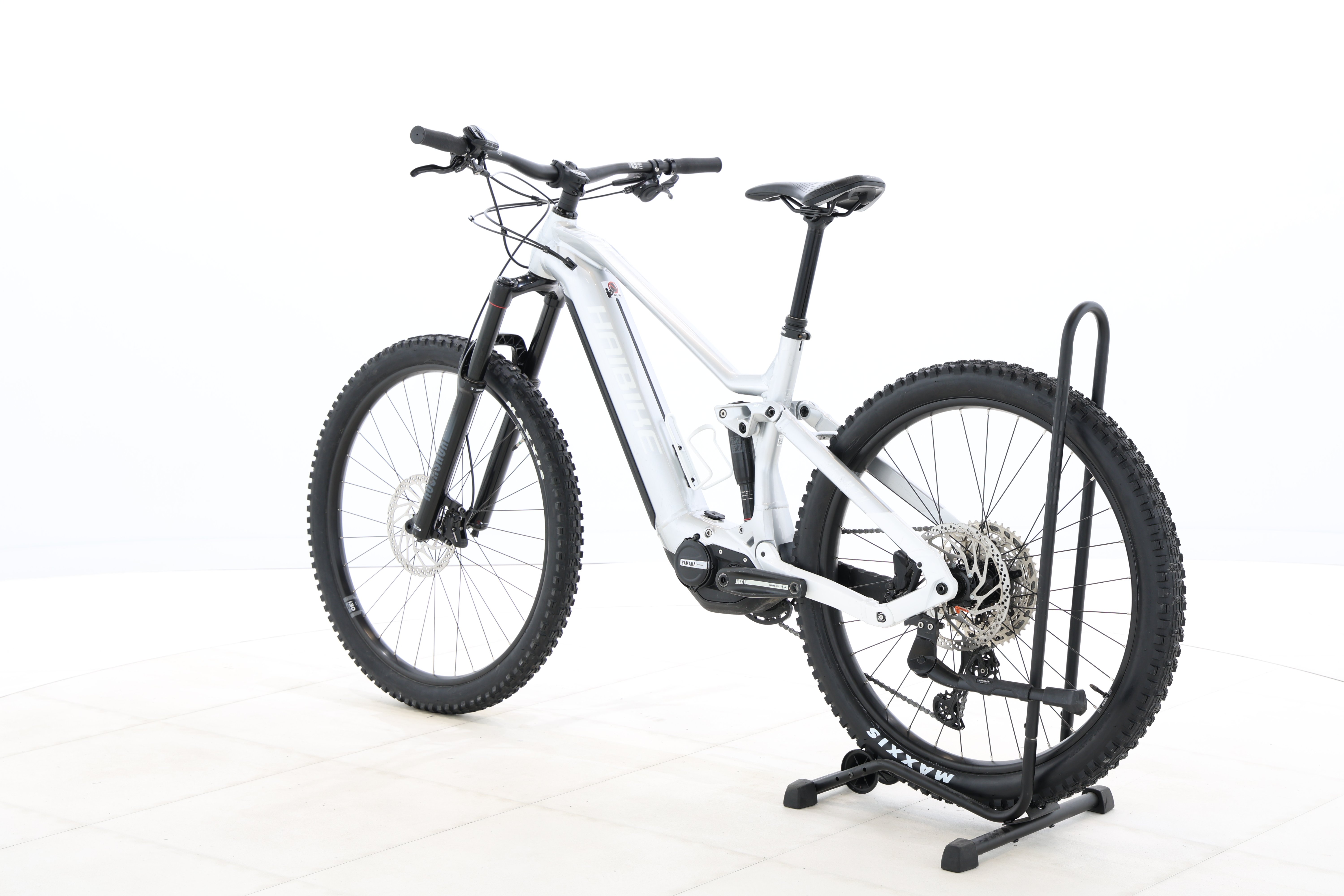 0bd3d70d-1ba0-4e44-b319-8acdddb5870c