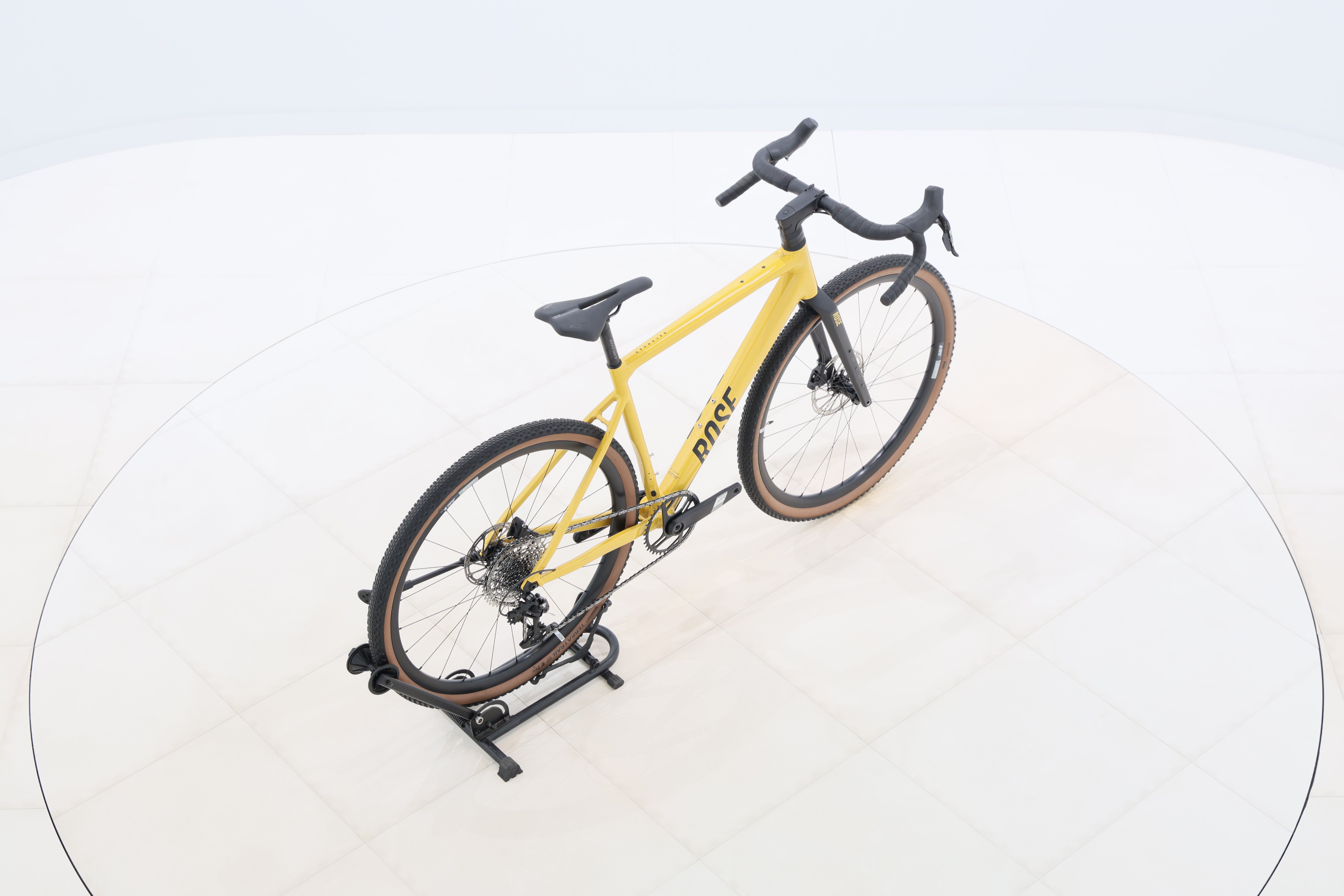 d5e2c768-e1c4-4a8b-91be-a021995d2c1f