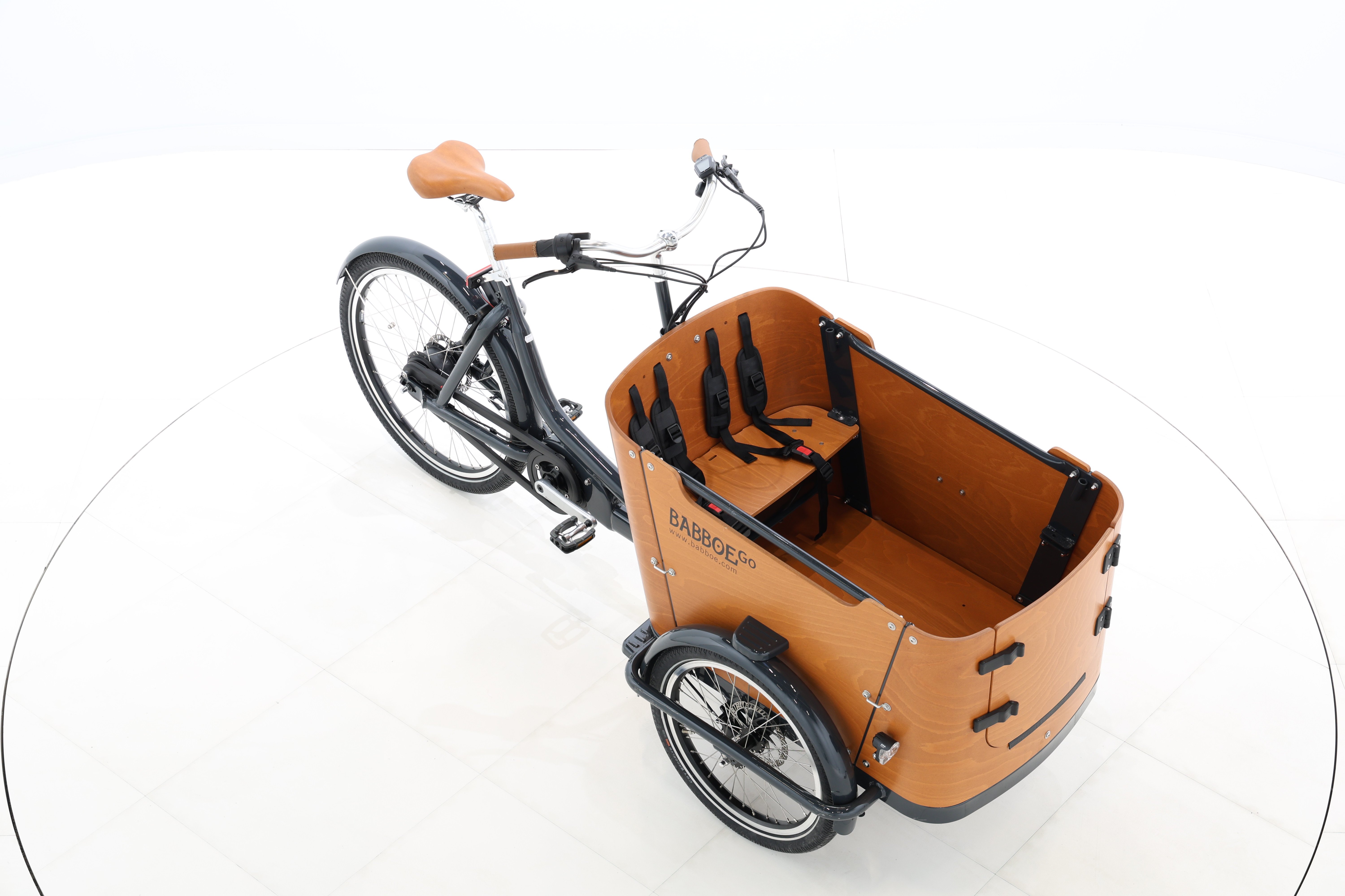 e83ffa09-08f8-4d18-bb24-72d629fb08ff