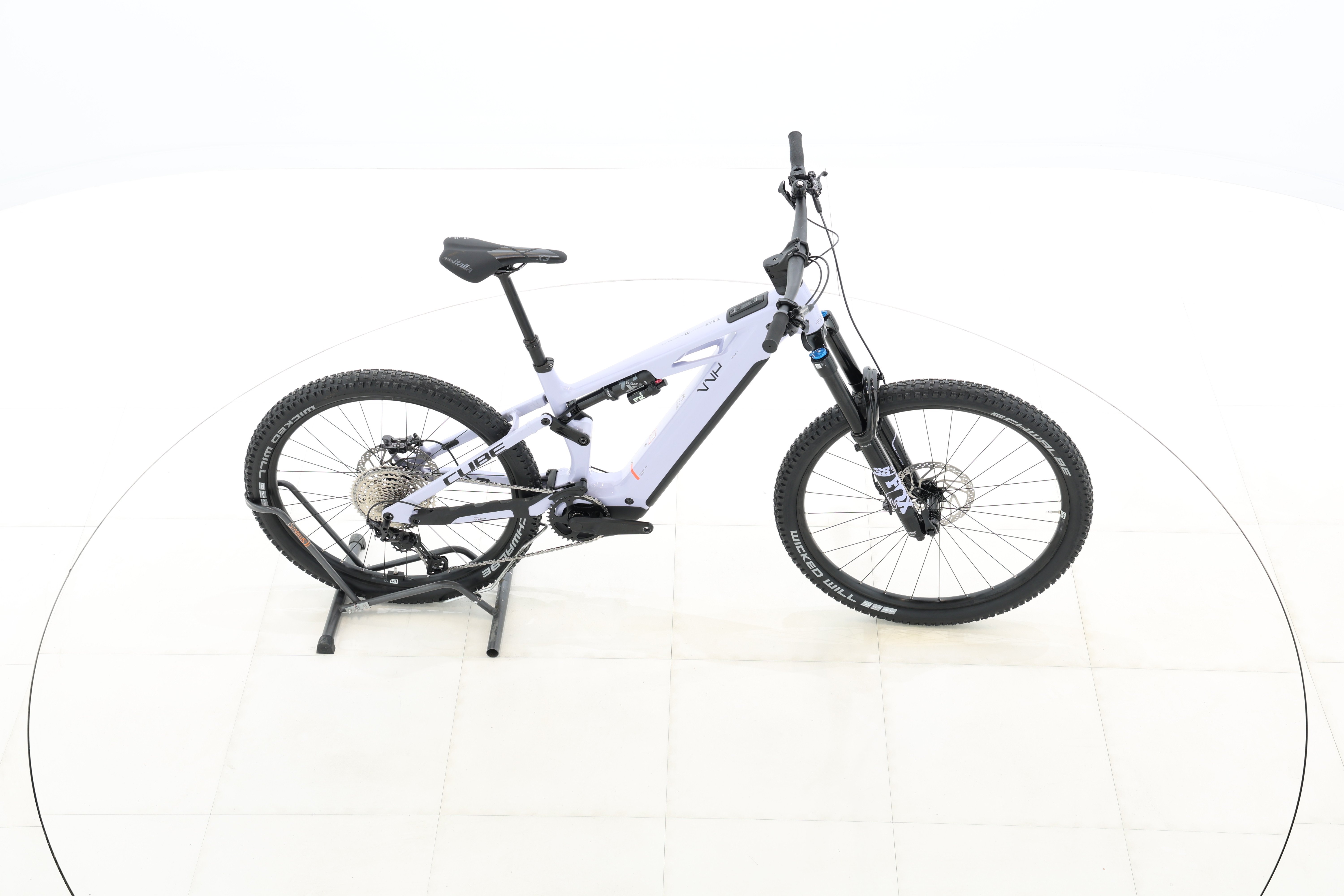 fd0279f0-6757-4c09-a36b-e668e442c5f3