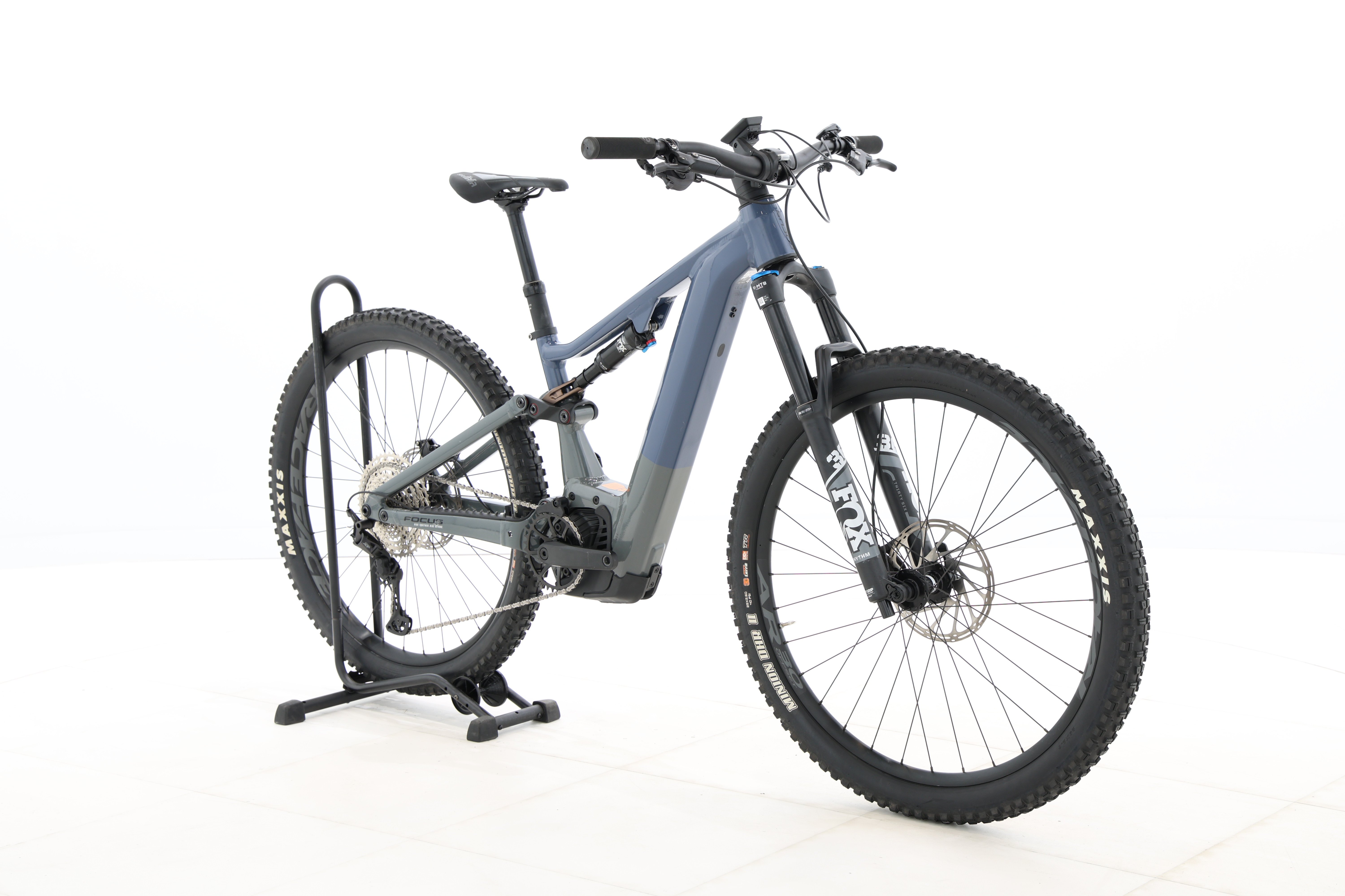 921adc8a-2d3d-4c35-af86-ba055613ef92