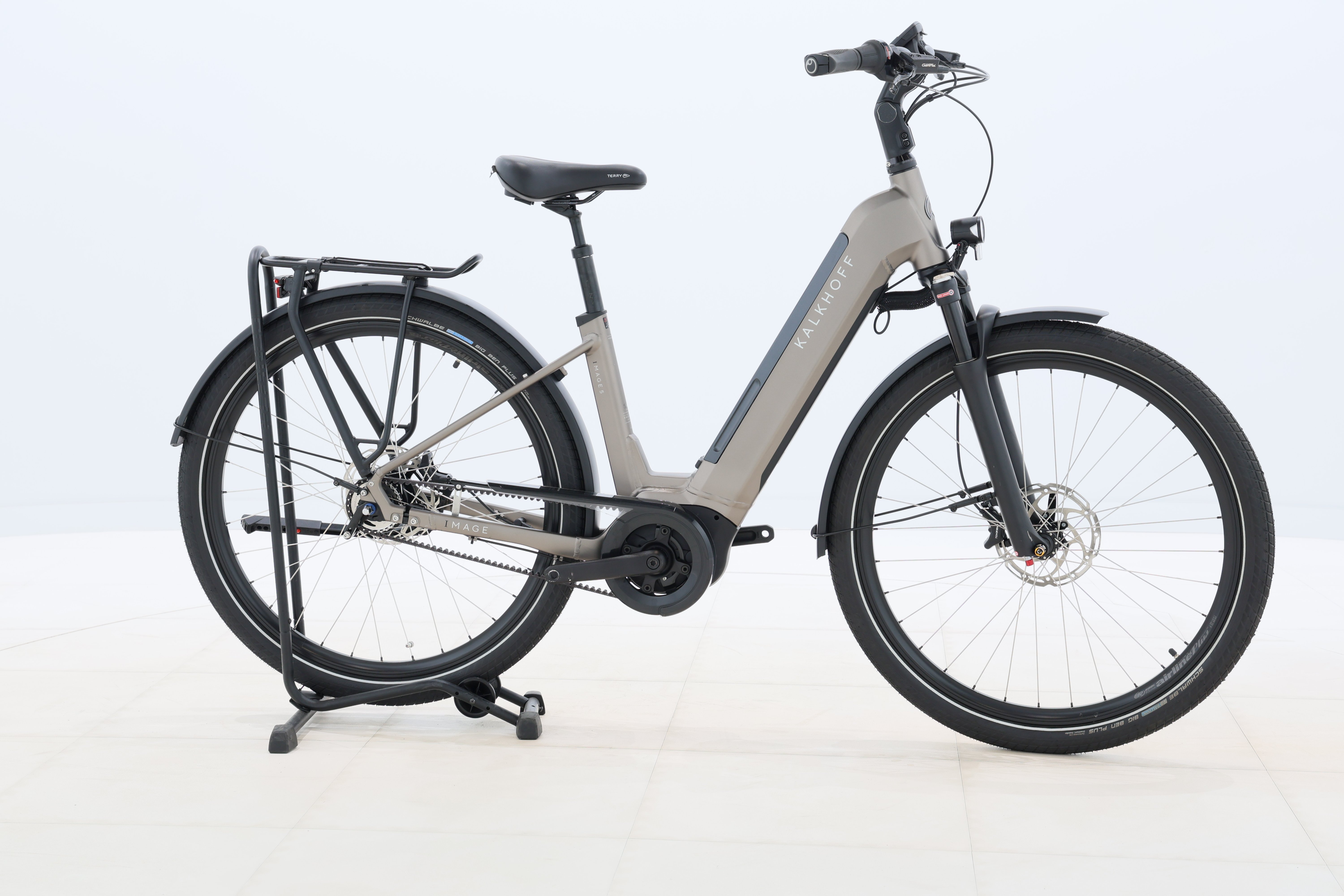 3246f209-0e76-40f4-a93b-e024a3d3603c