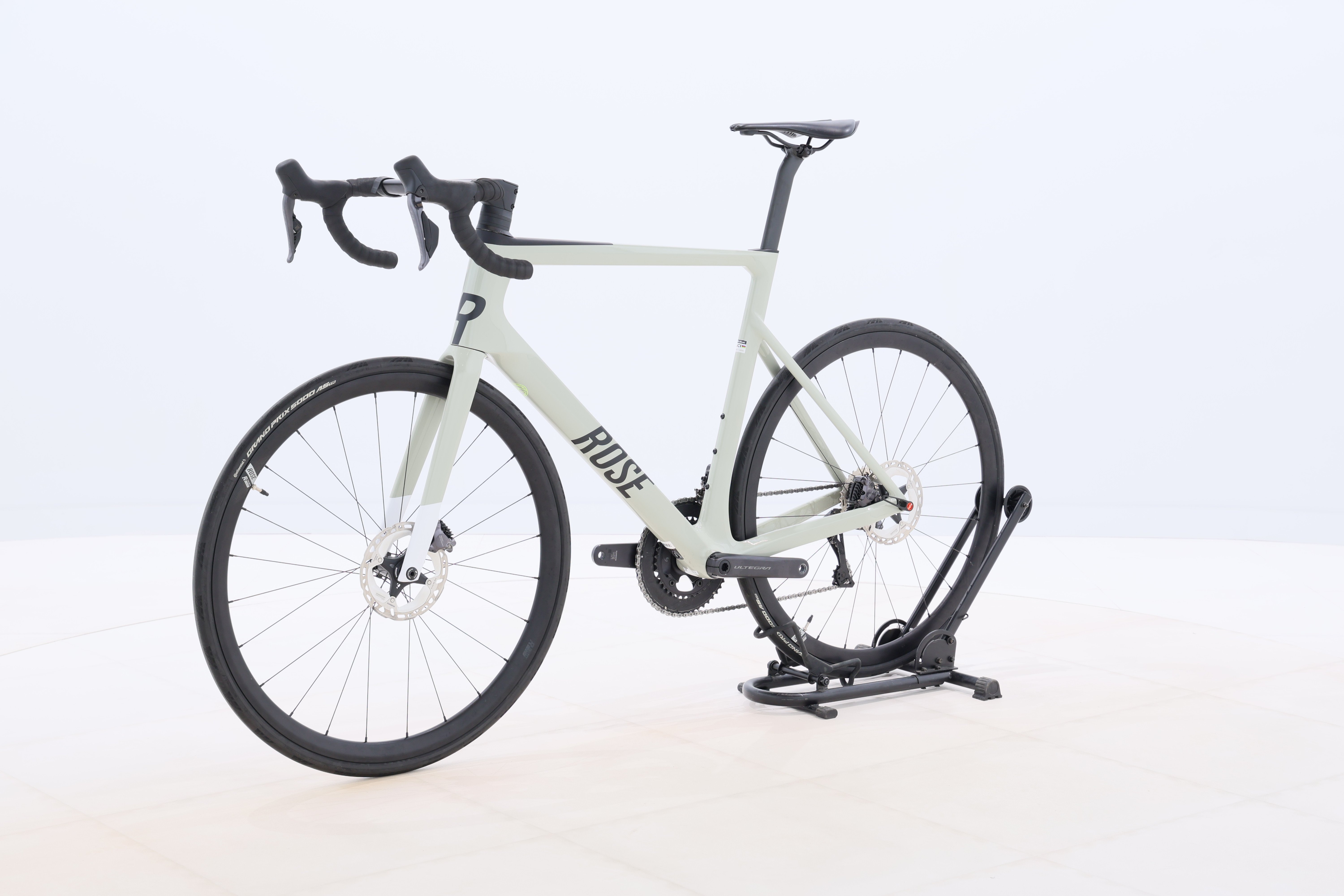 207b64e2-62d3-4998-9b94-a39d09c17b7a