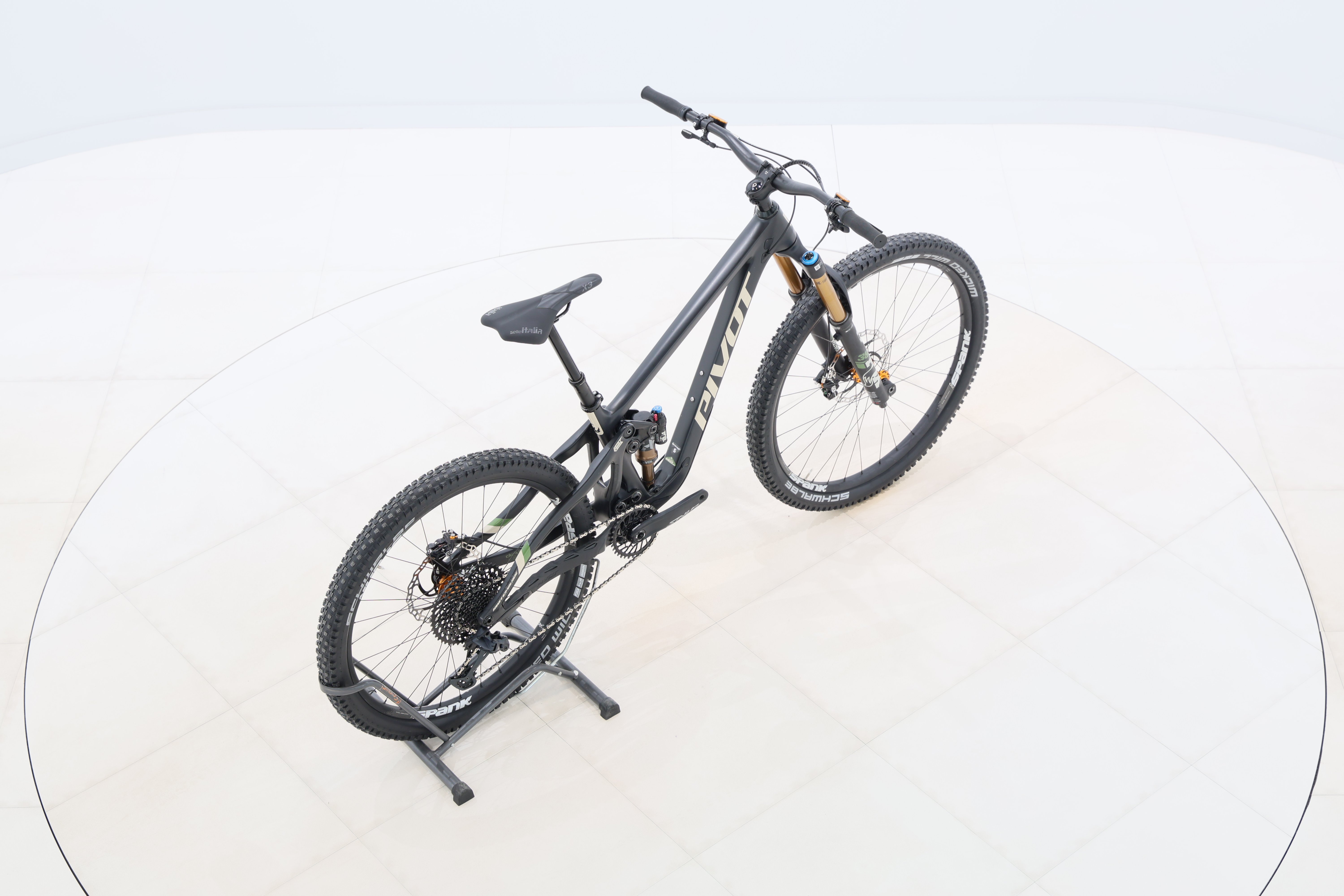 fa64da5f-6eec-4031-a3a9-58102cdd83fe