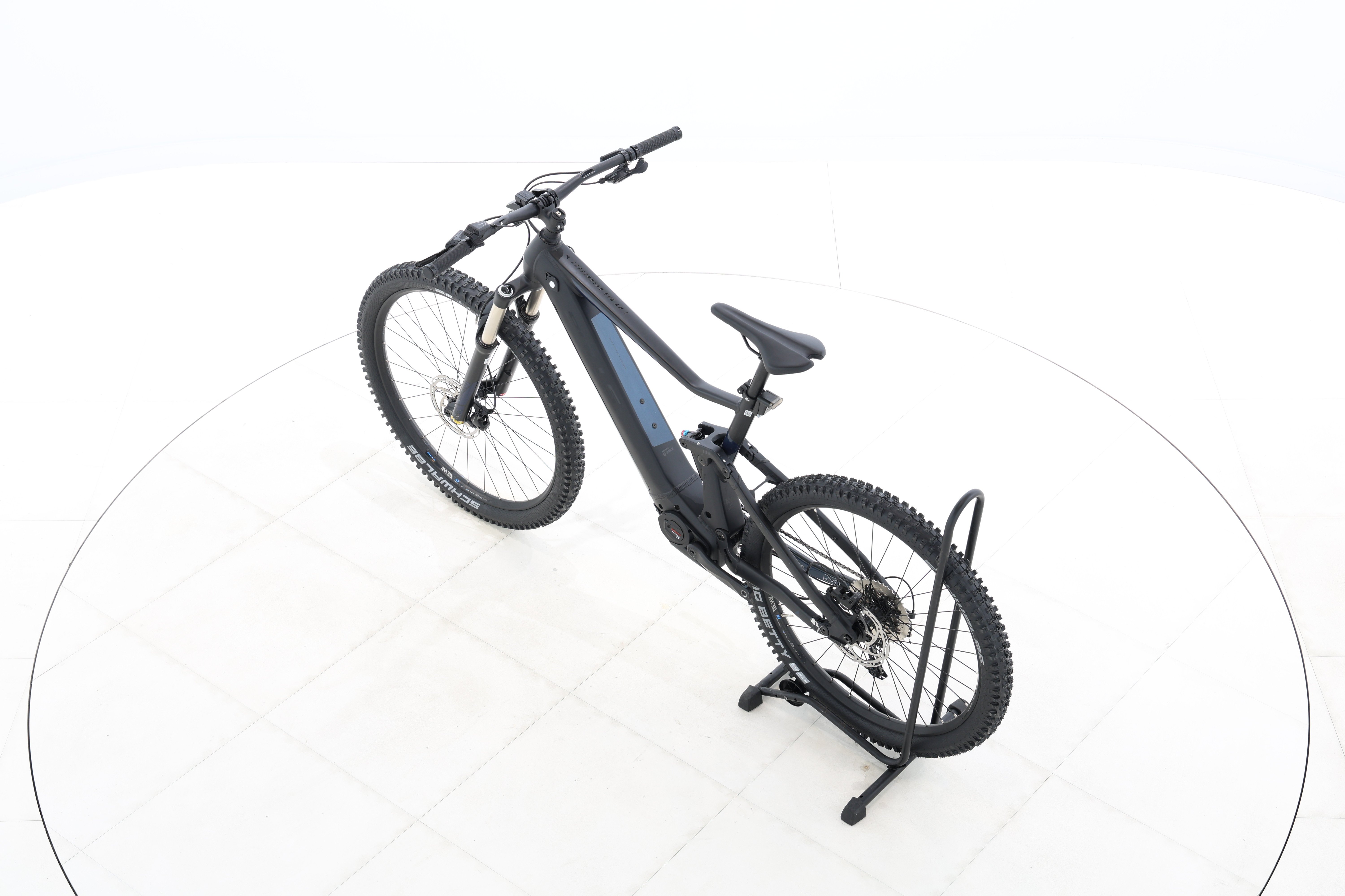 6f698192-95b5-4047-8a91-50f13fe0f707