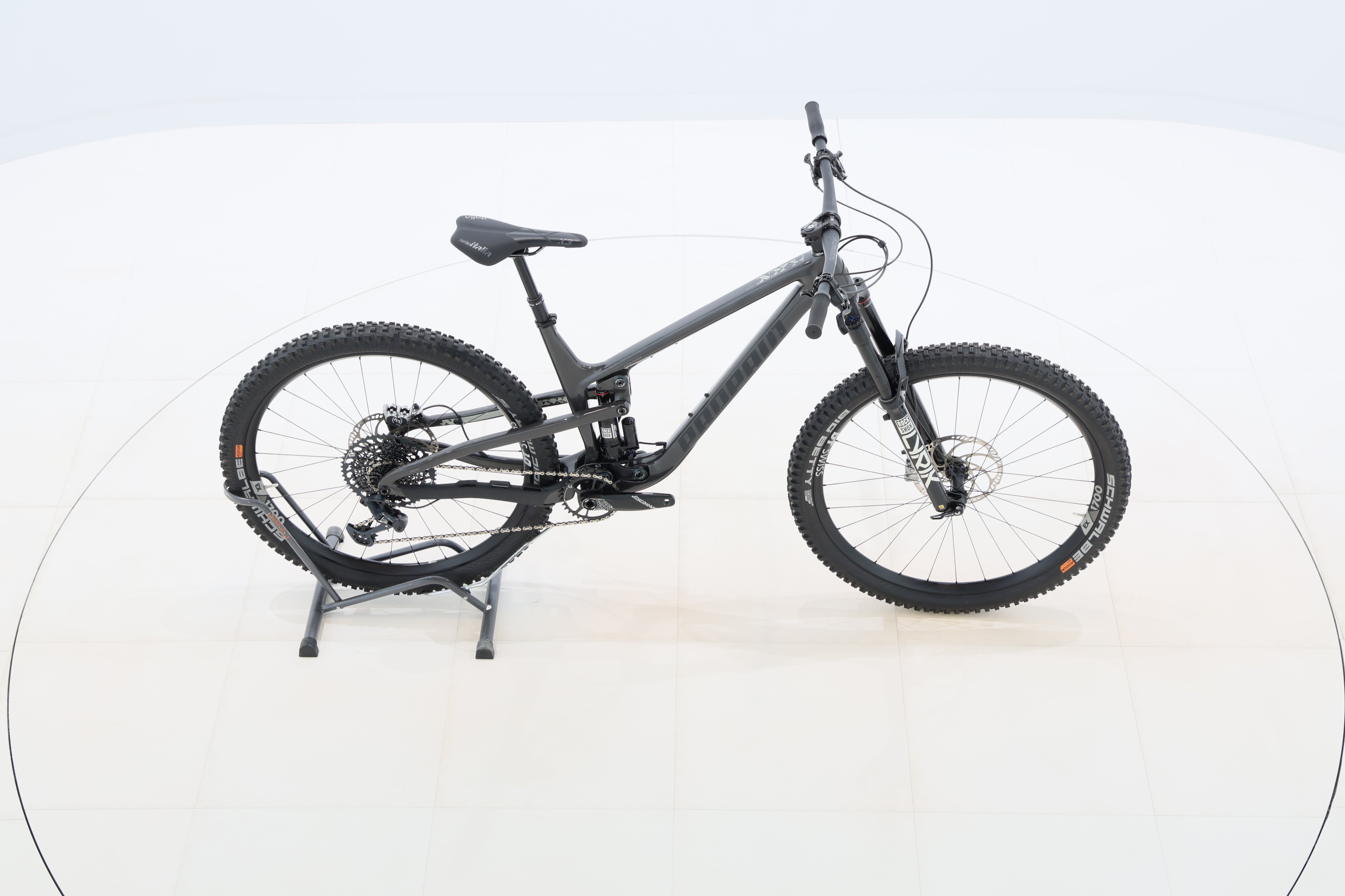 9066761e-fc02-4a32-8154-5263c8aa1f5c