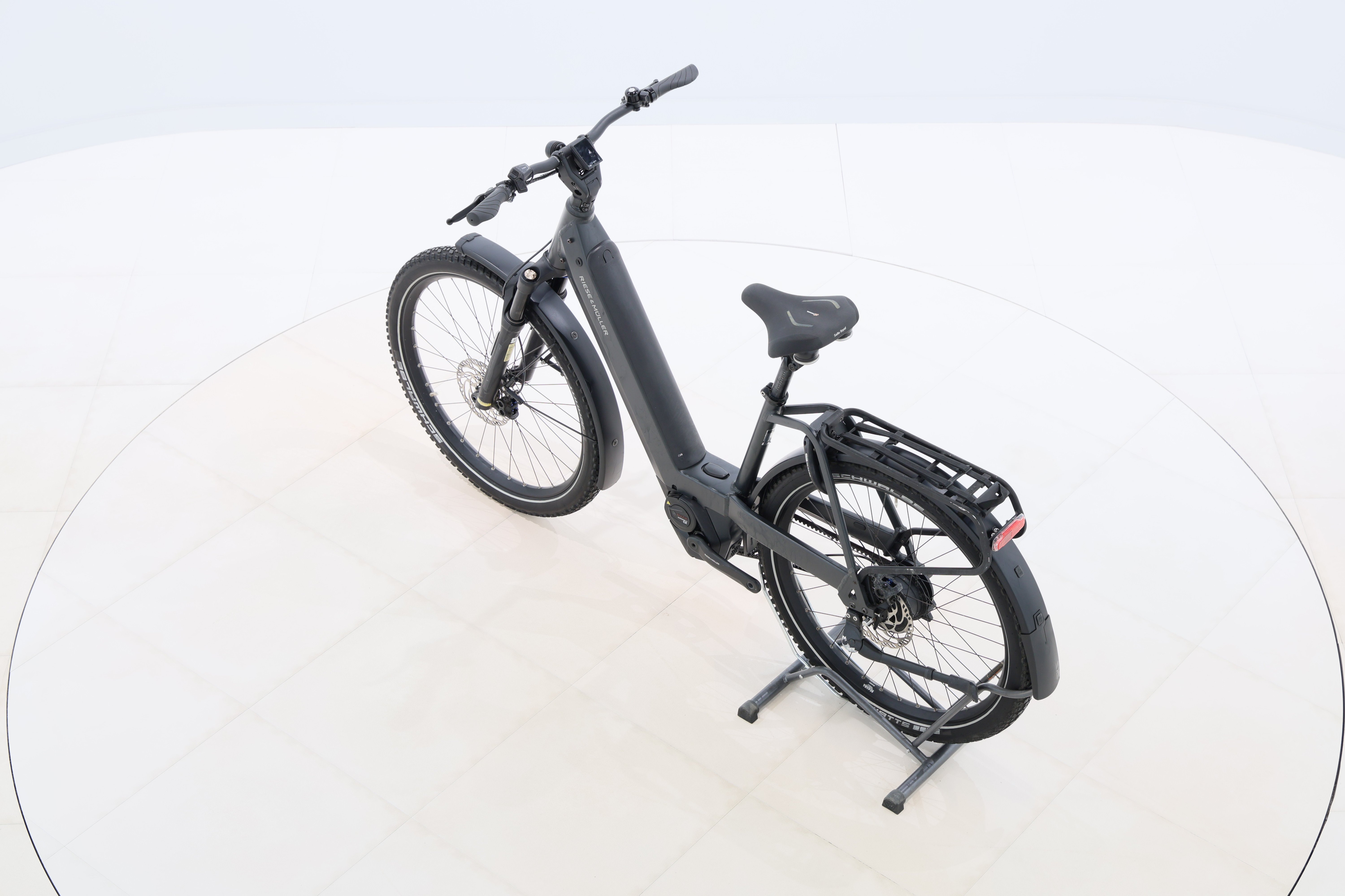 21a543cd-6fd9-4d7d-b5fe-58a711a9dd0a