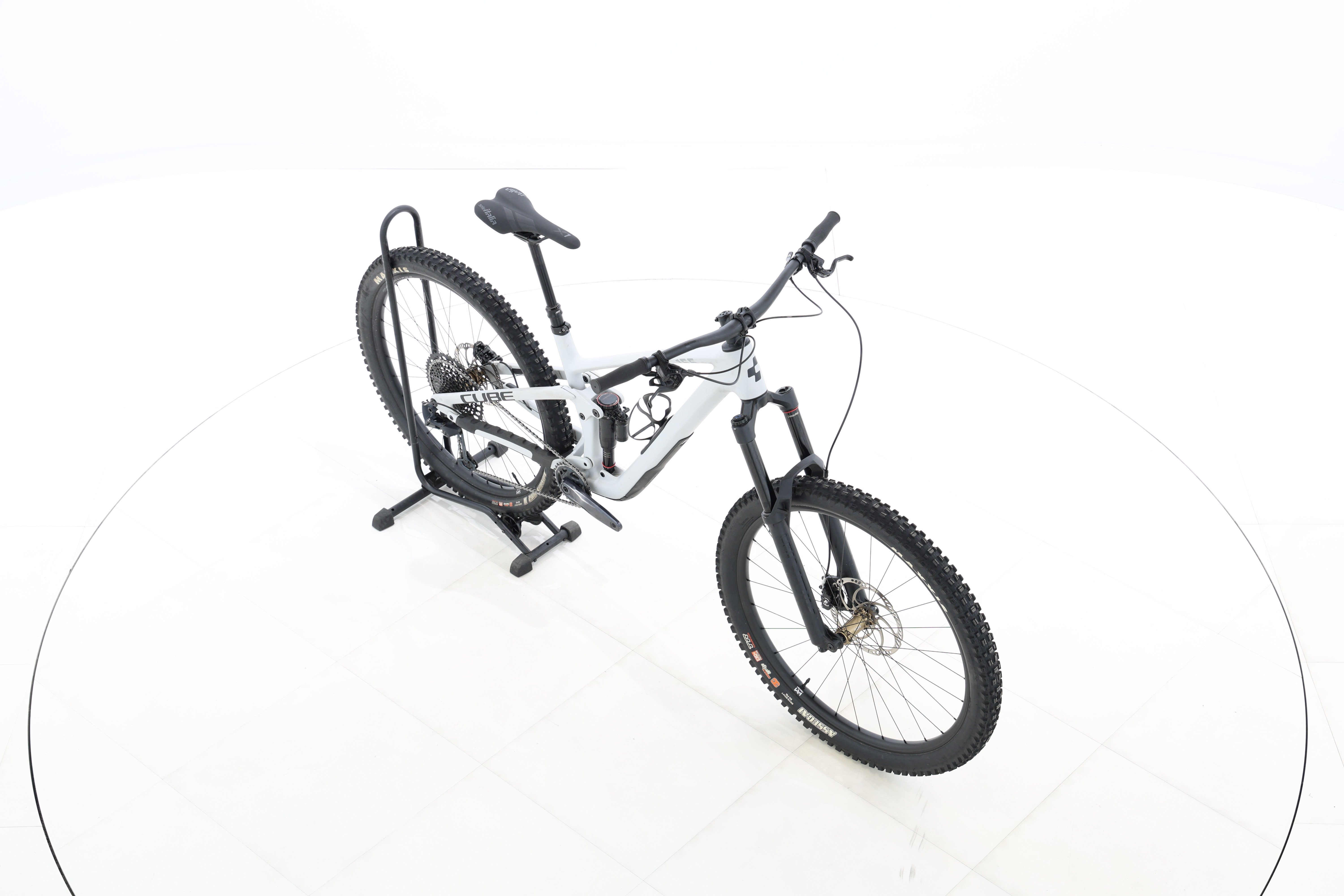 b0a7b68e-e889-4abb-a4ee-2432067b8e89