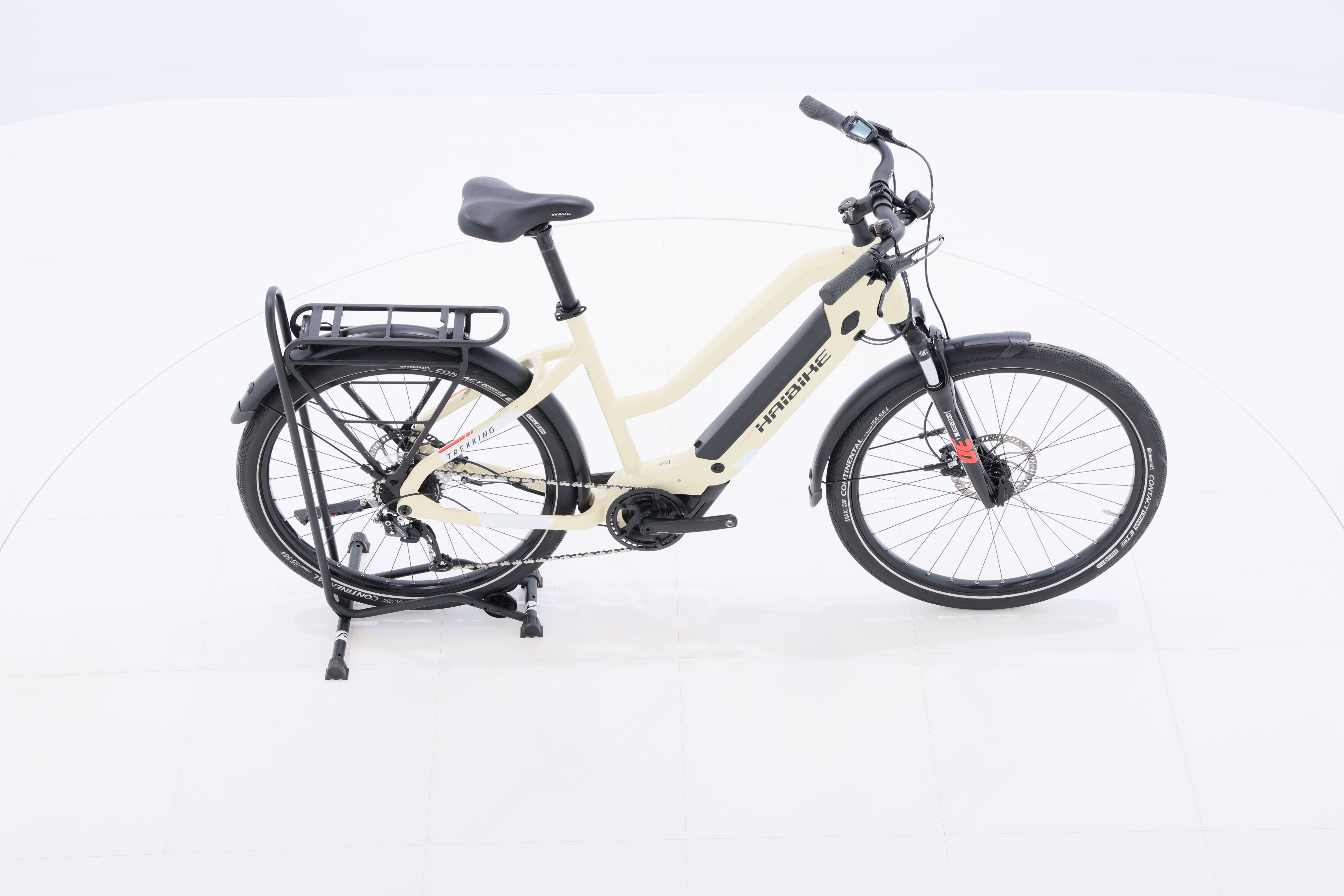 b9d1924e-a890-4fbc-a83b-143250e47588