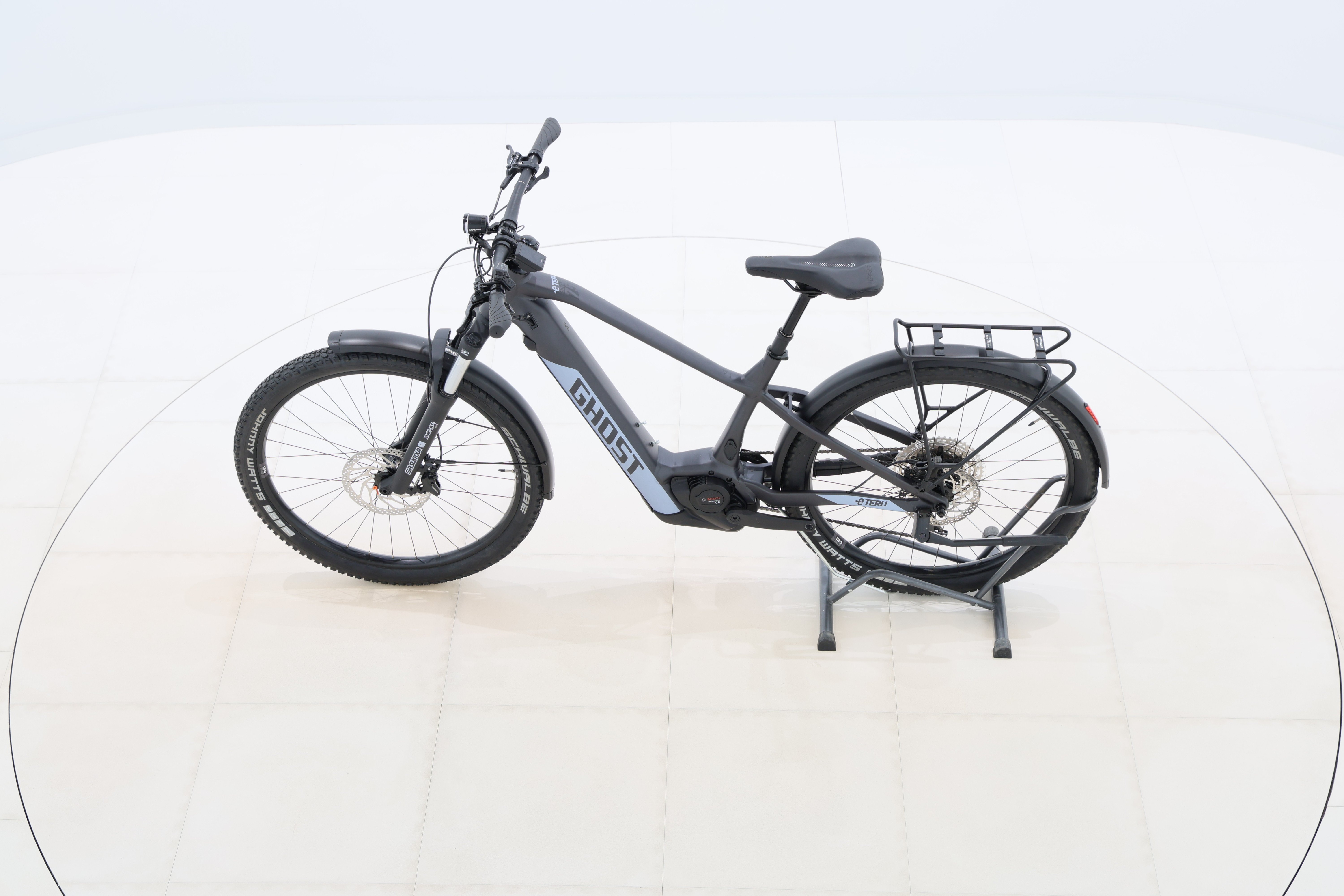 cc8046a4-f4b8-4706-a102-7f626f1284a1